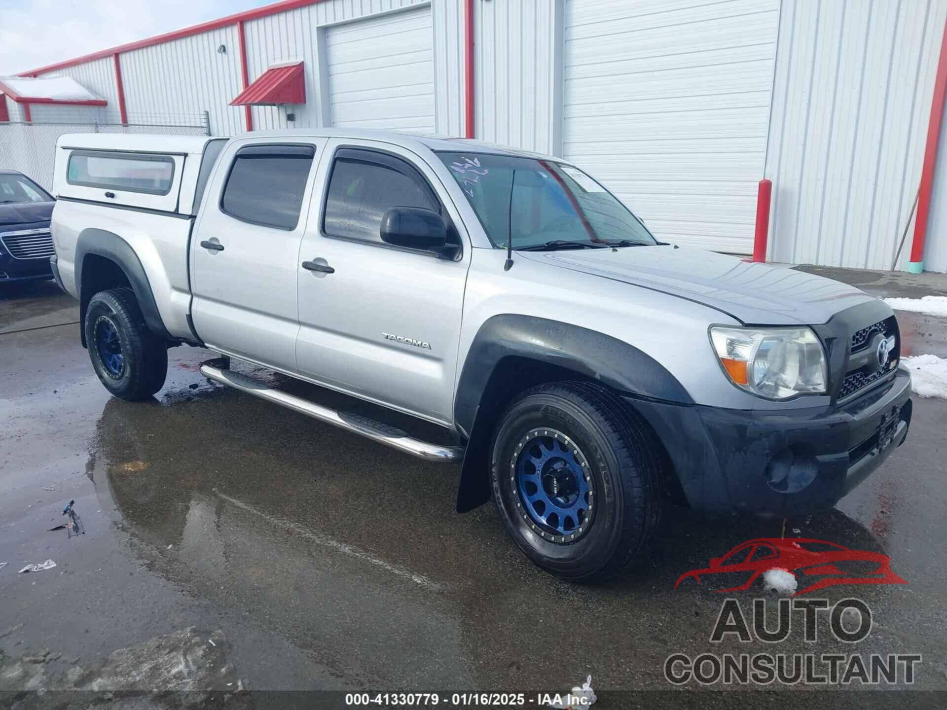 TOYOTA TACOMA 2011 - 3TMMU4FN1BM023822