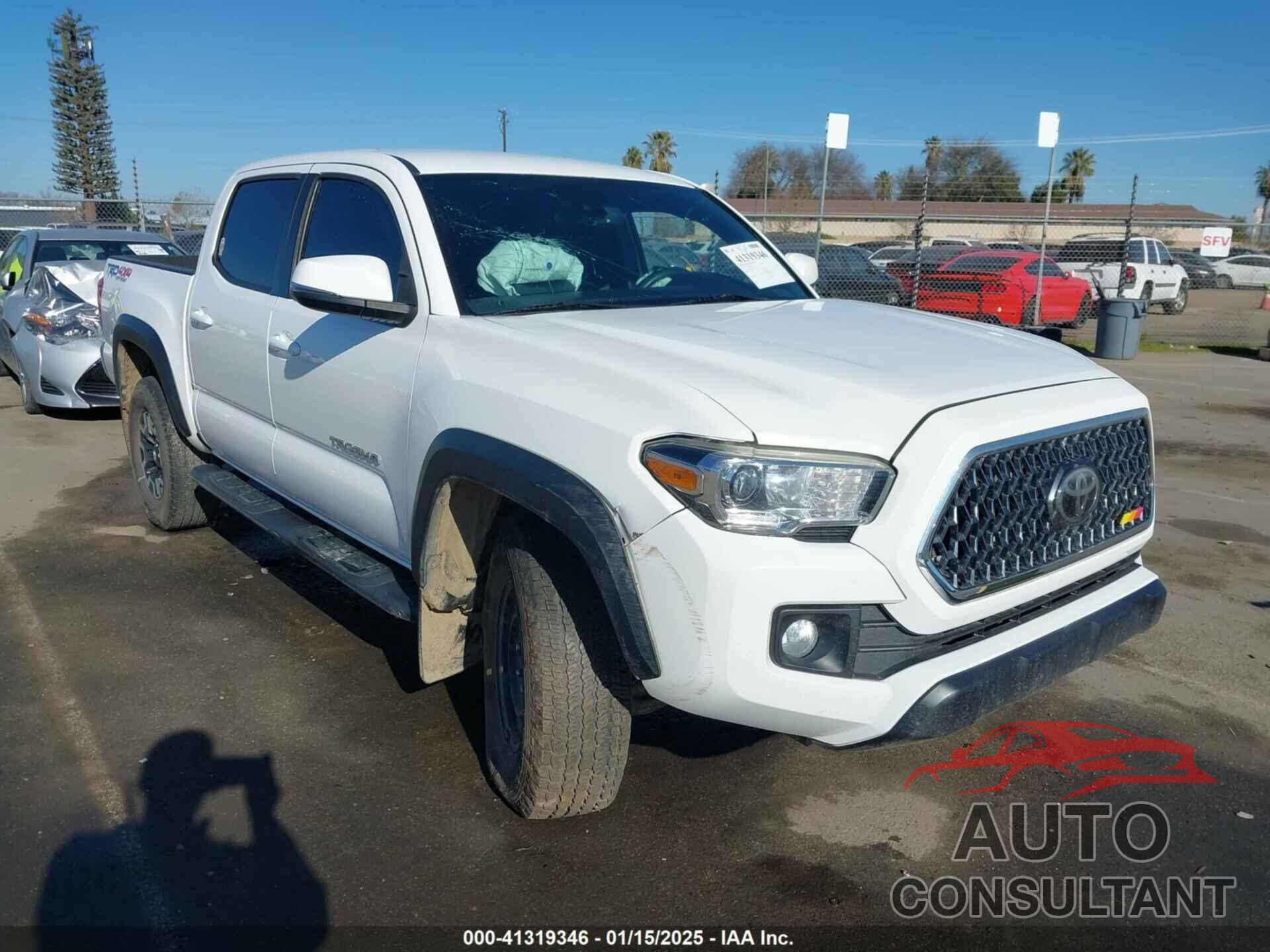 TOYOTA TACOMA 2019 - 5TFCZ5ANXKX173920