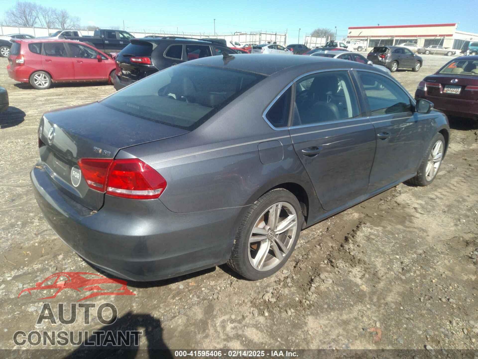 VOLKSWAGEN PASSAT 2014 - 1VWBS7A30EC039064