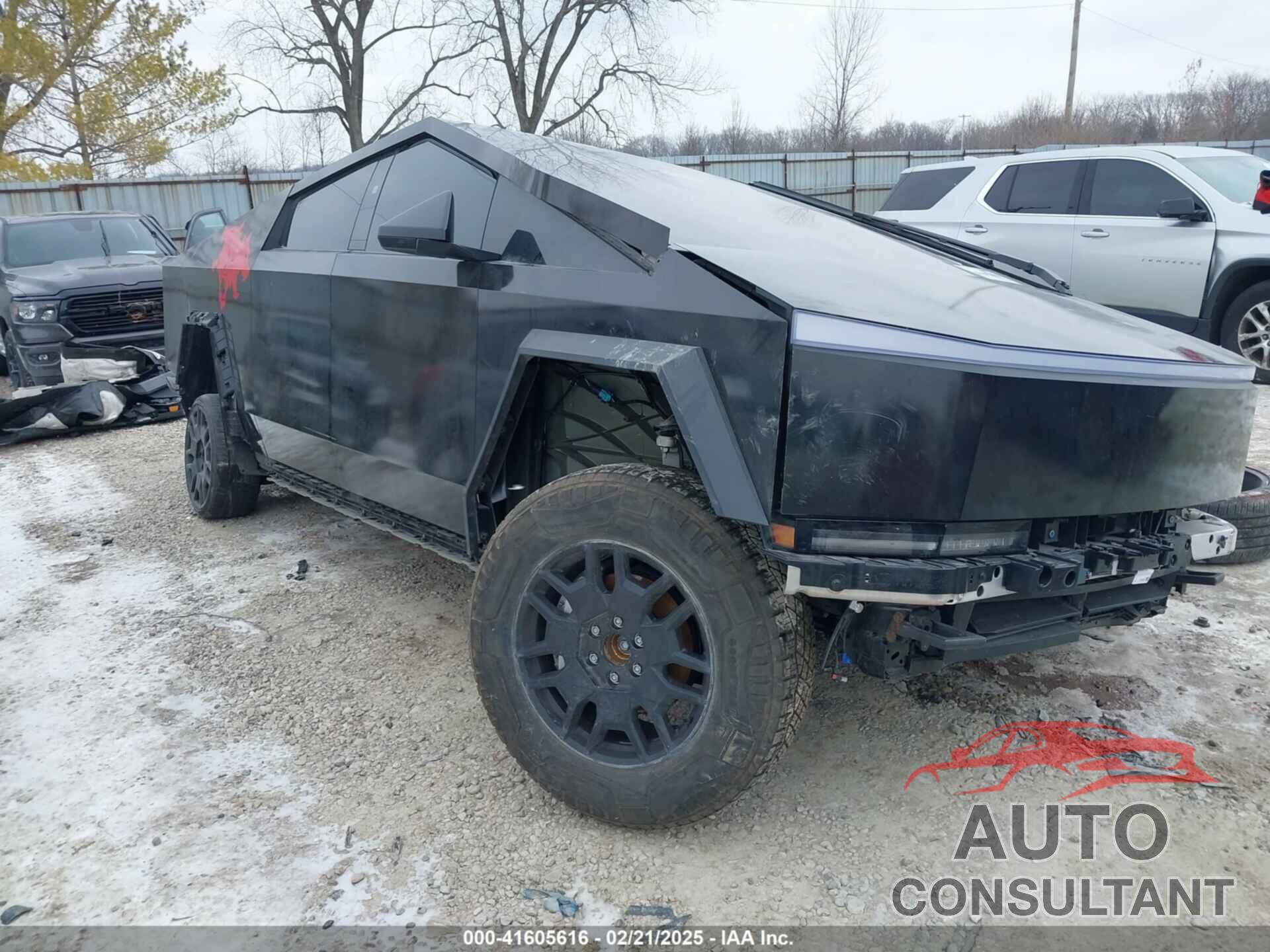 TESLA CYBERTRUCK 2024 - 7G2CEHEE5RA009352