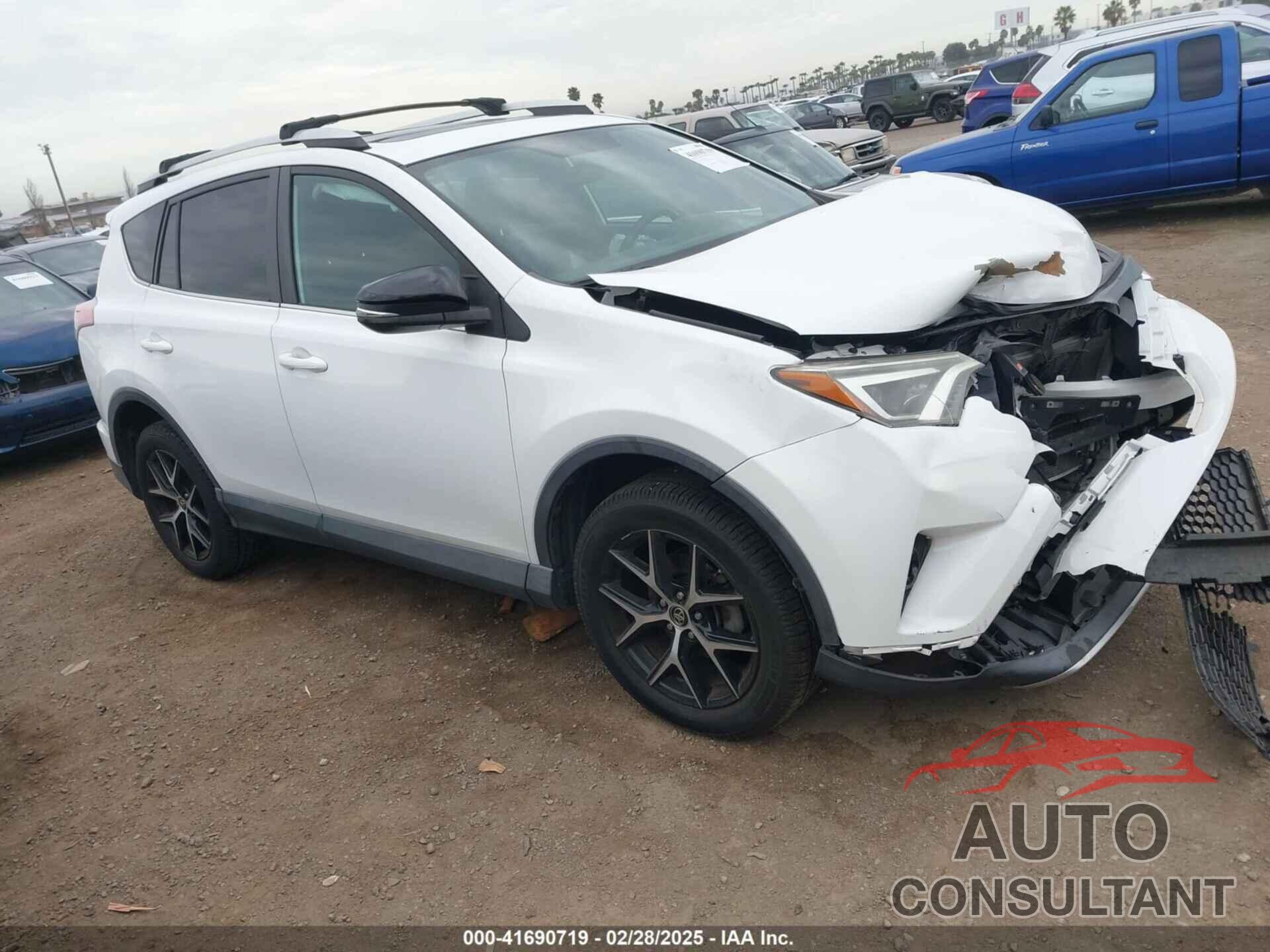 TOYOTA RAV4 2016 - 2T3NFREV5GW274409