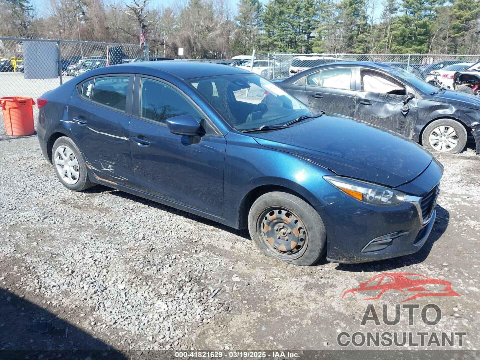 MAZDA MAZDA3 2018 - 3MZBN1U77JM162467