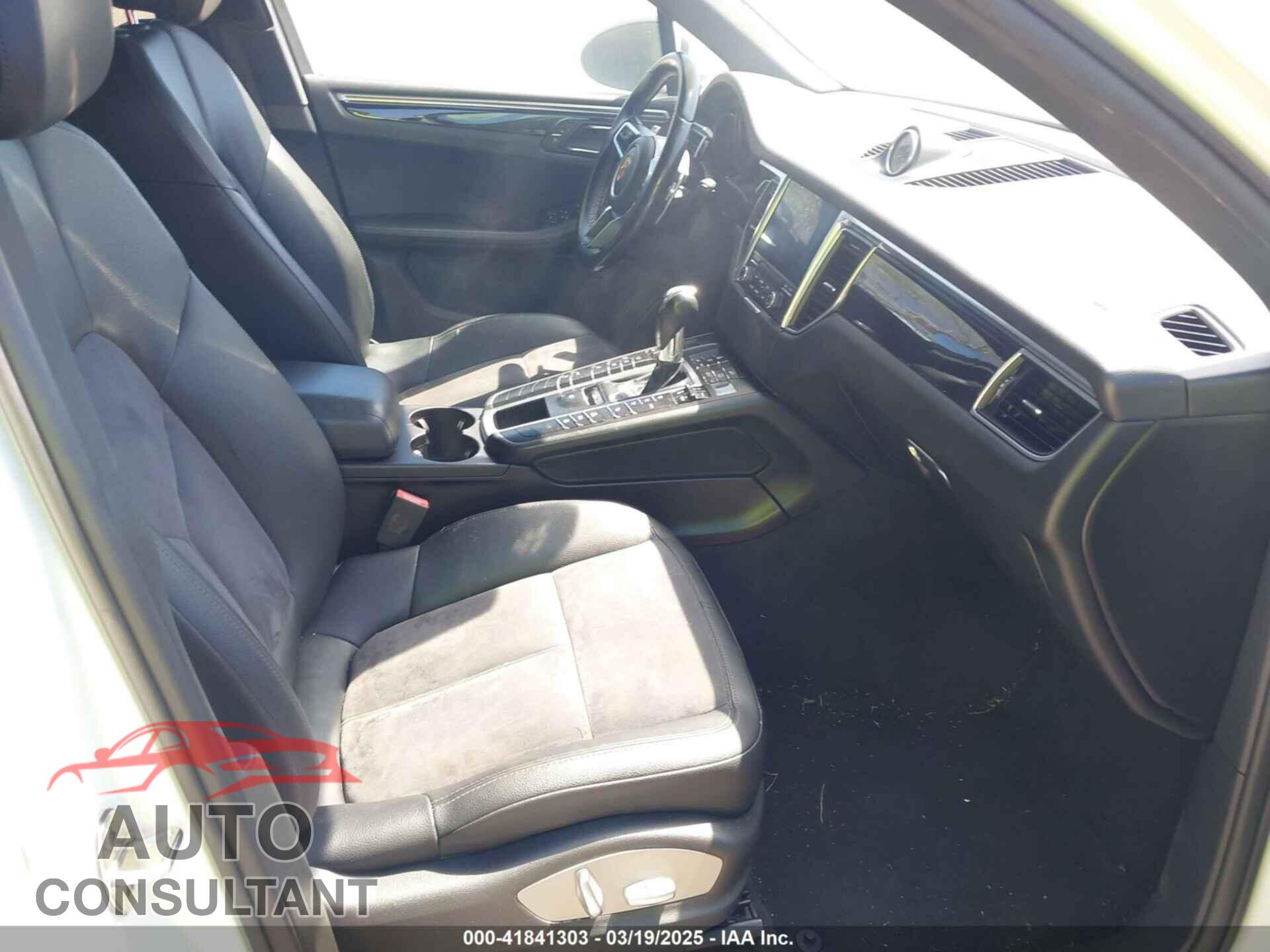 PORSCHE MACAN 2017 - WP1AA2A55HLB83587
