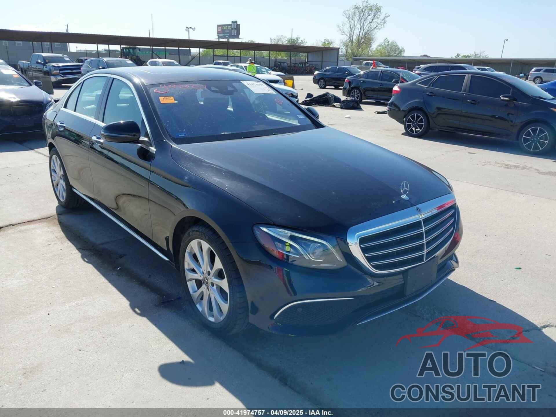 MERCEDES-BENZ E 300 2018 - WDDZF4JB2JA351345