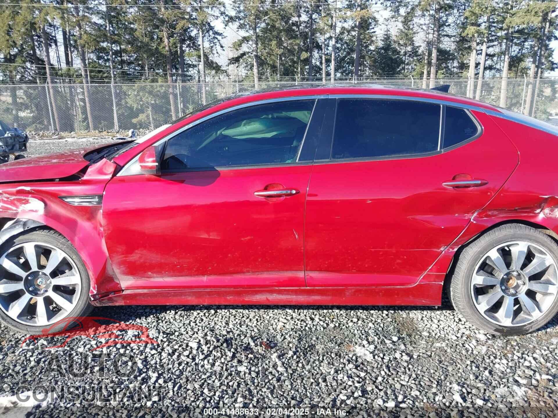 KIA OPTIMA 2011 - KNAGR4A64B5113337