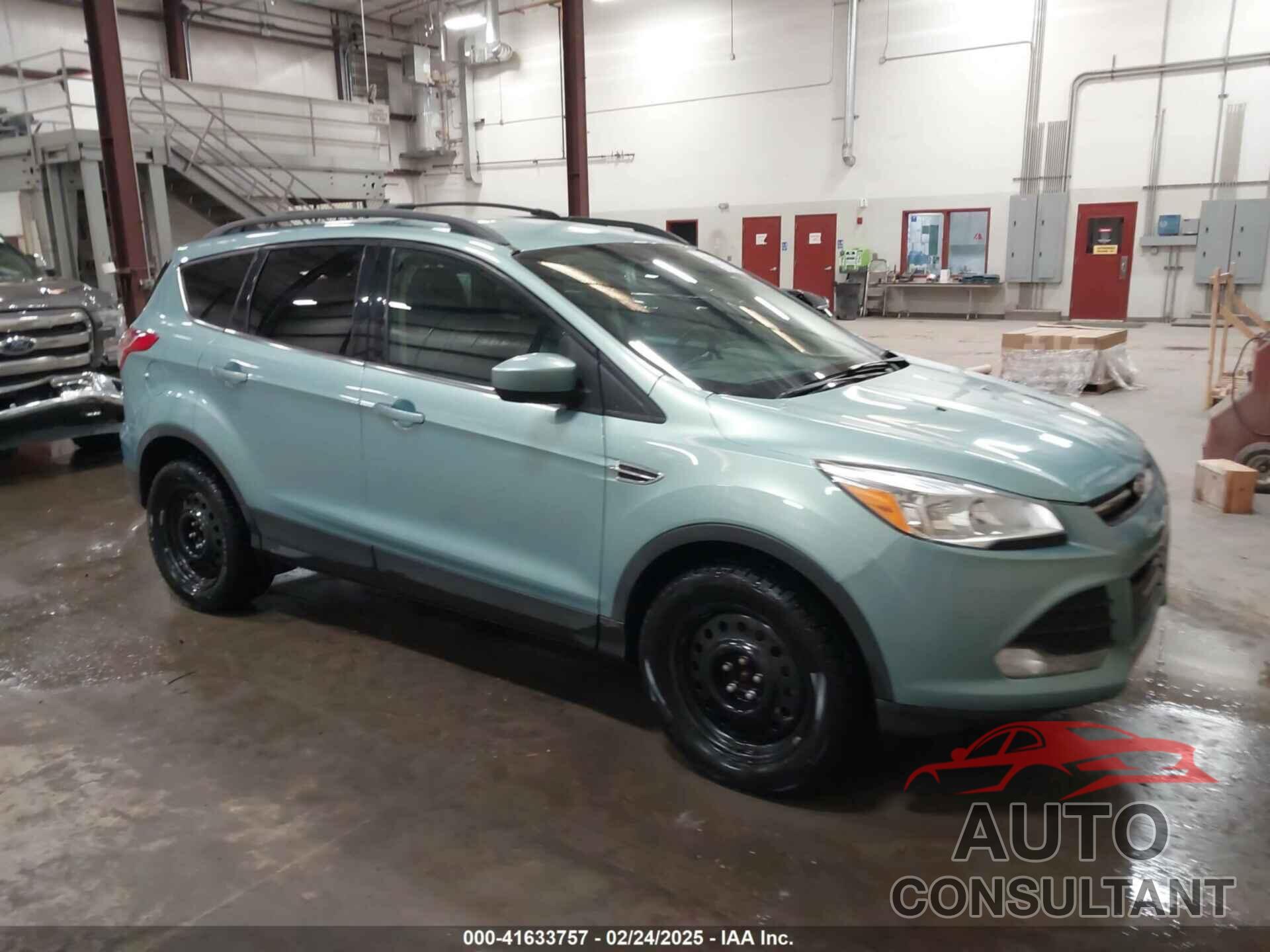 FORD ESCAPE 2013 - 1FMCU0GX9DUB40739