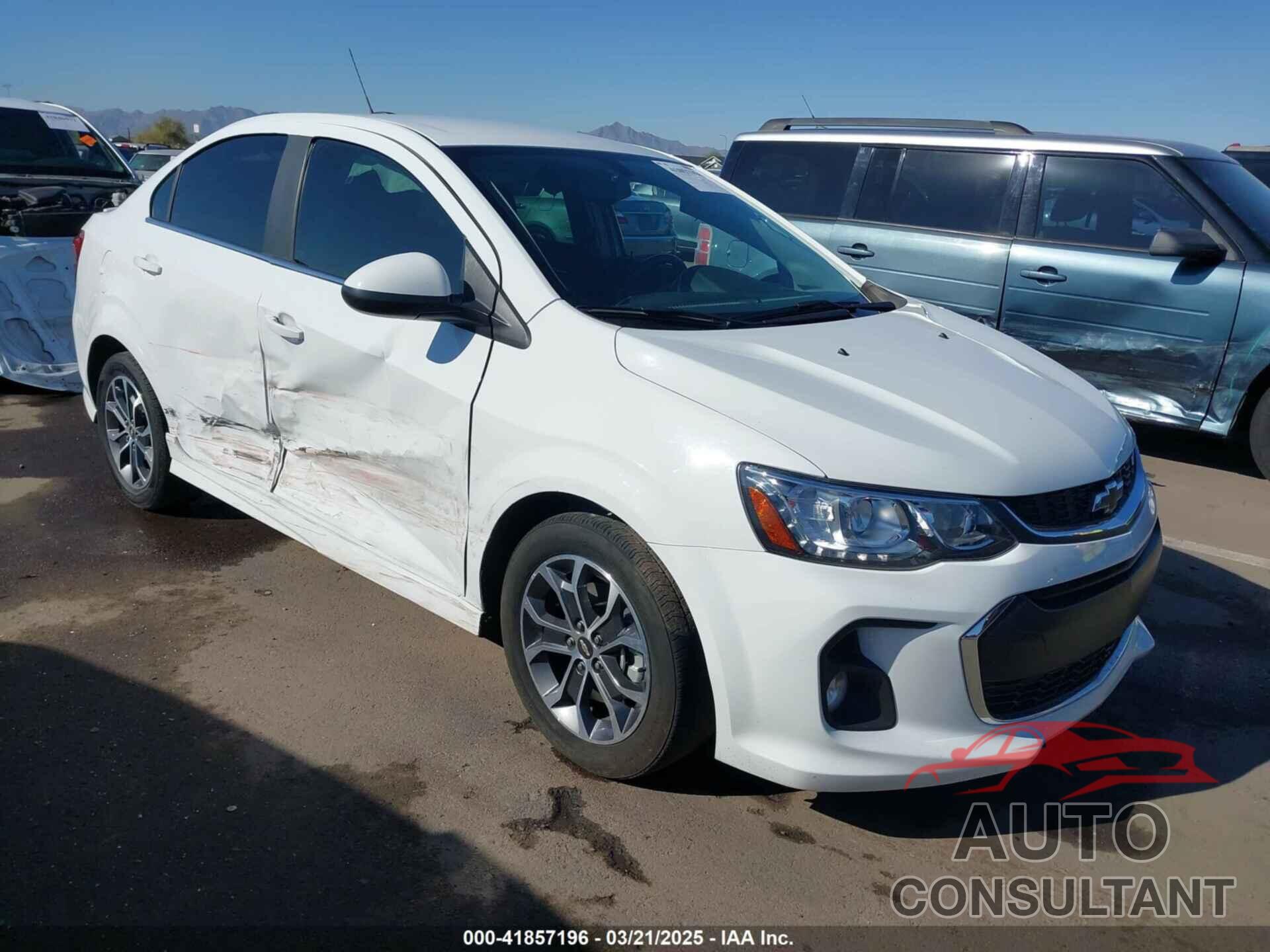 CHEVROLET SONIC 2017 - 1G1JD5SH9H4164059