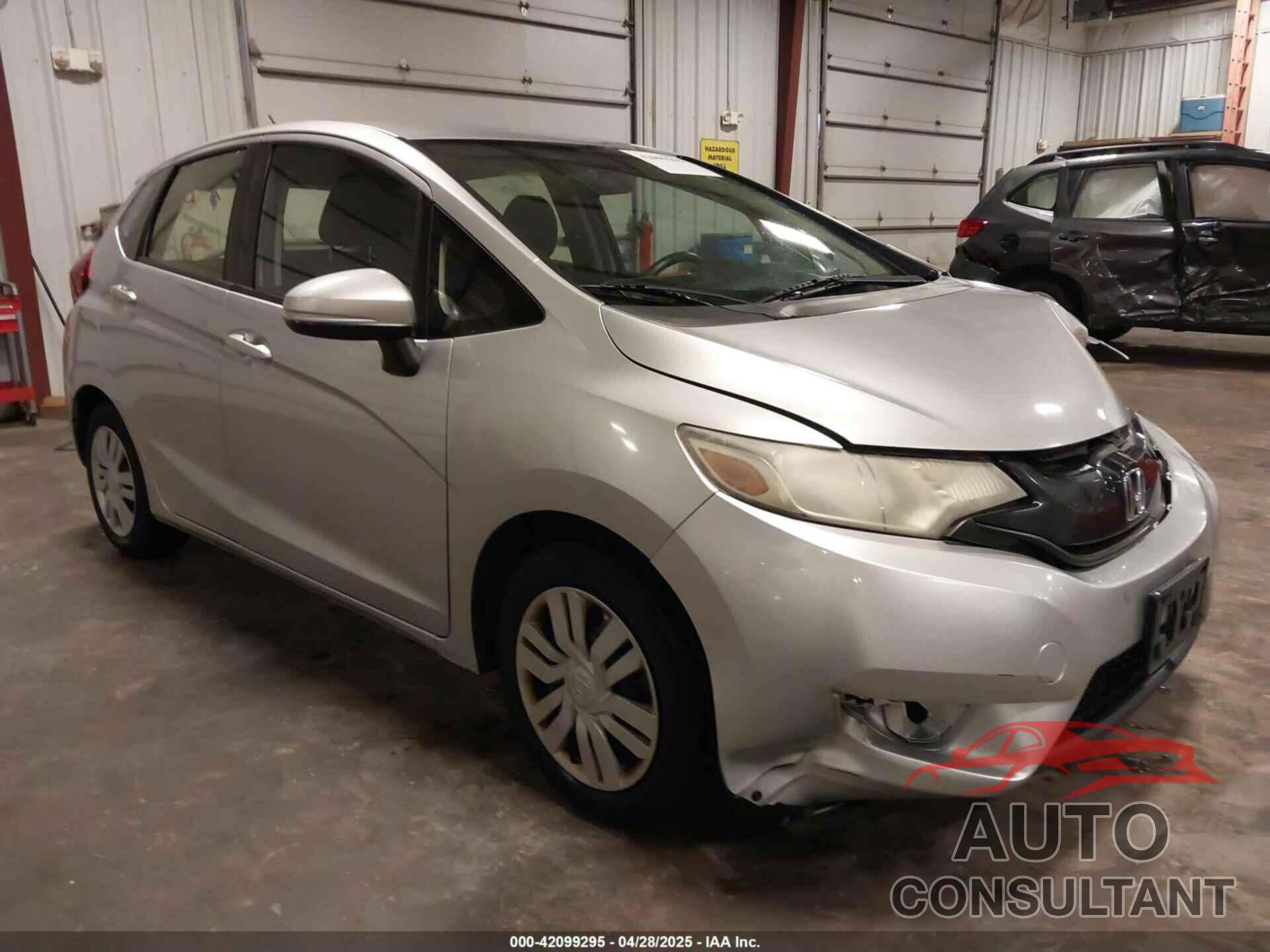 HONDA FIT 2016 - JHMGK5H51GX009912