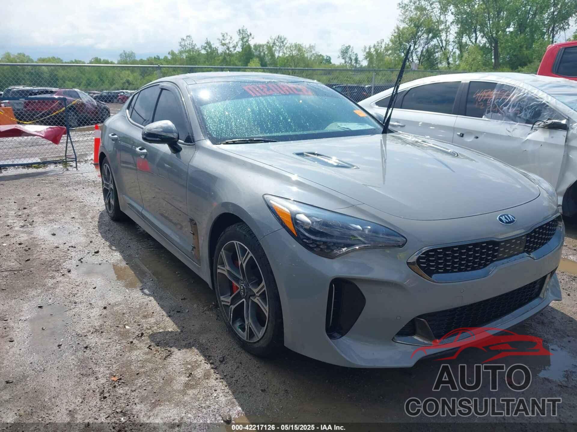 KIA STINGER 2019 - KNAE55LC1K6069433