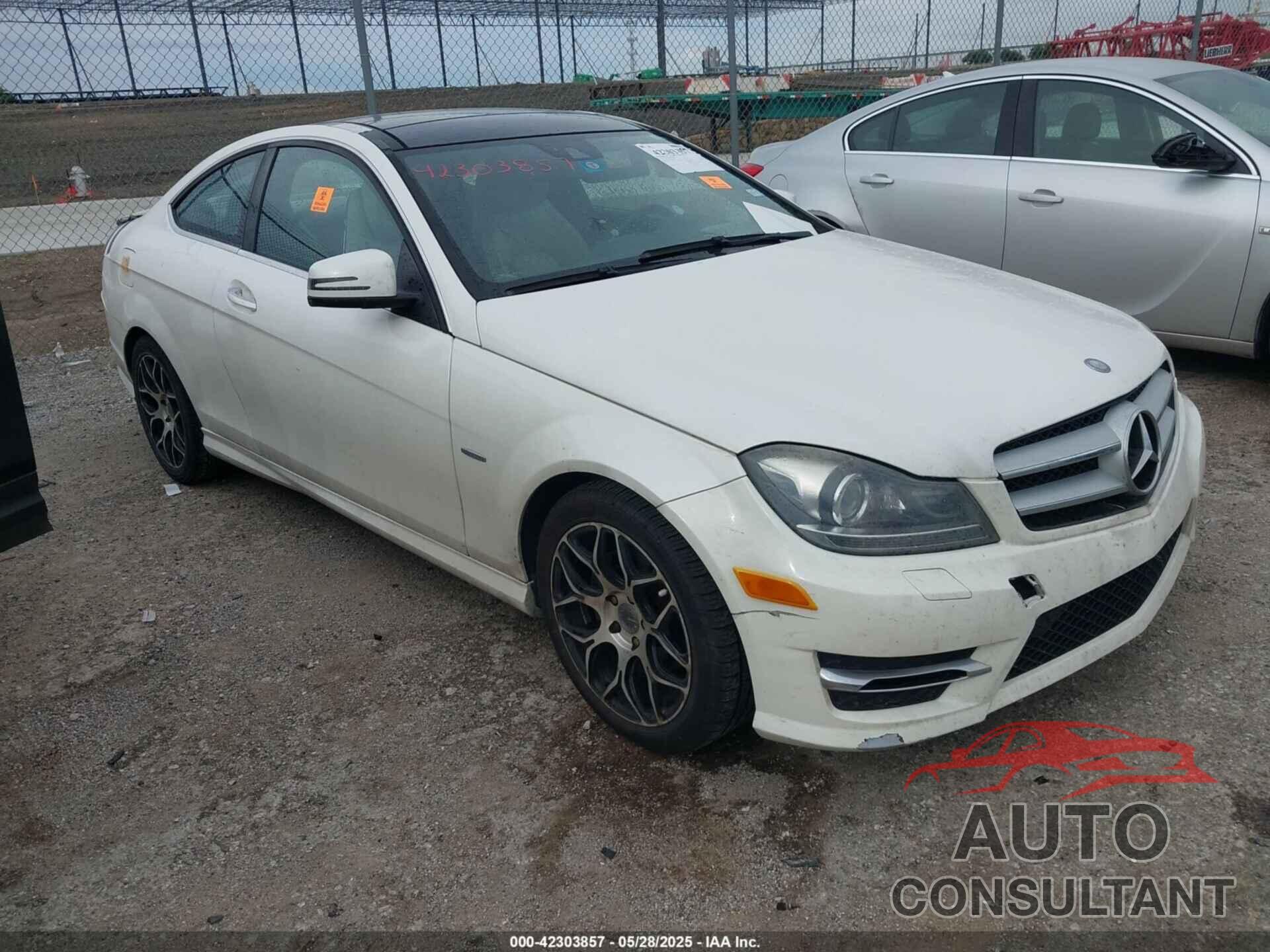 MERCEDES-BENZ C 250 2012 - WDDGJ4HB5CF783042