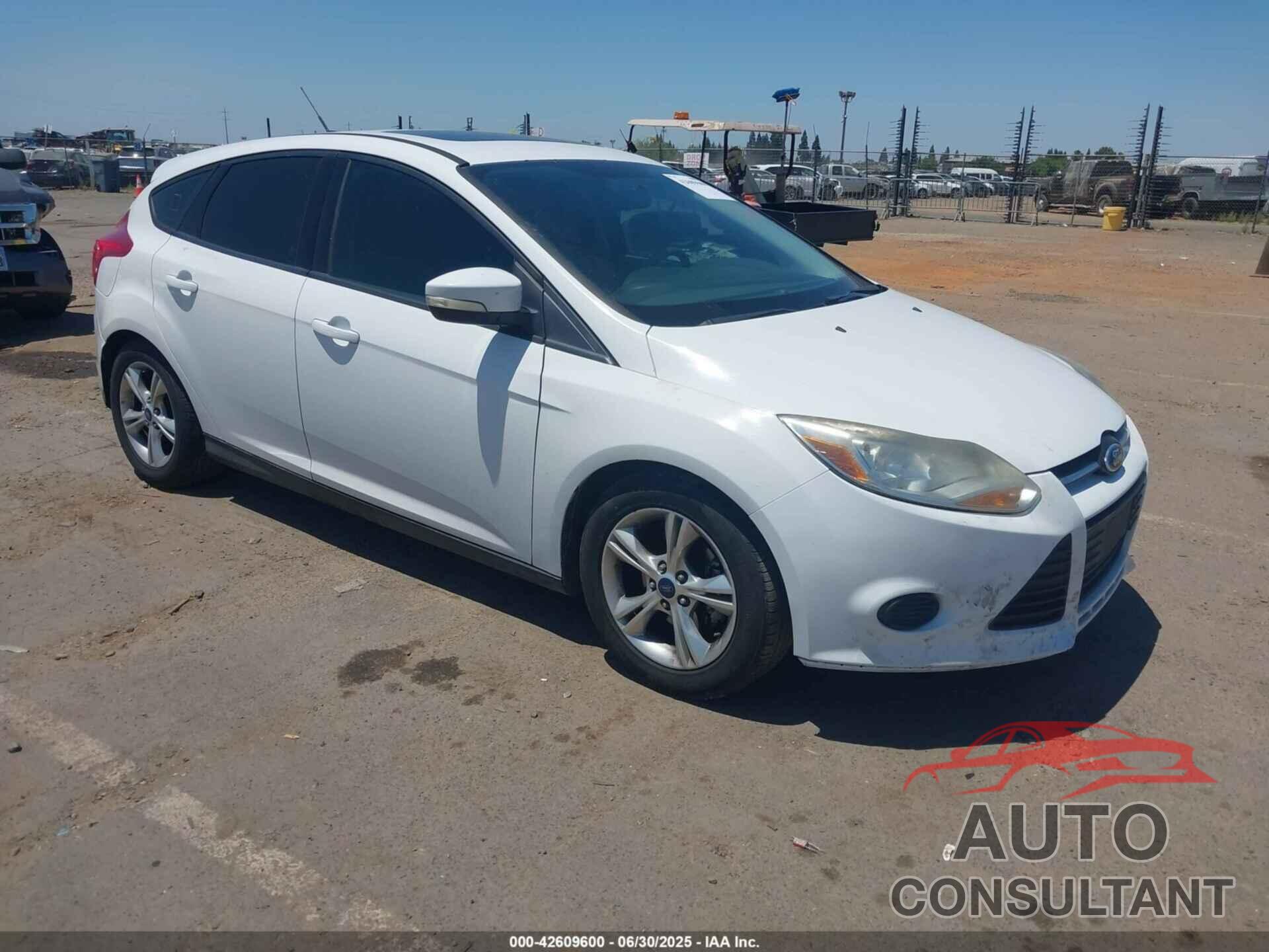 FORD FOCUS 2014 - 1FADP3K24EL313352