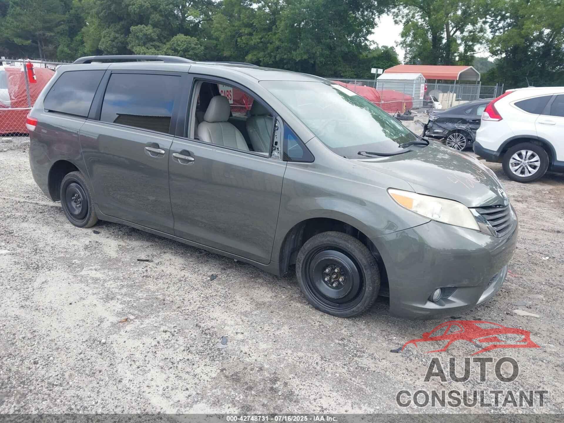 TOYOTA SIENNA 2012 - 5TDYK3DC2CS224181