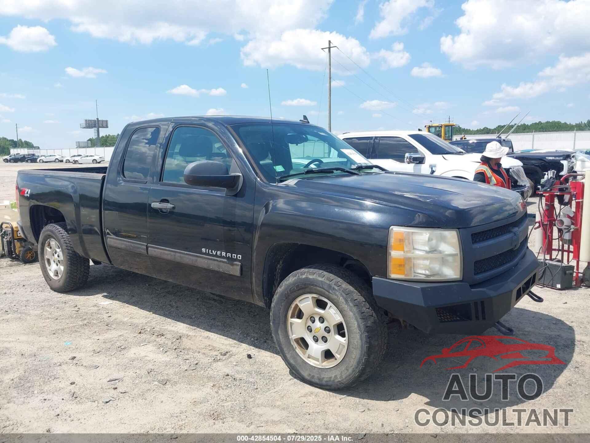 CHEVROLET SILVERADO 1500 2013 - 1GCRKSE78DZ298088