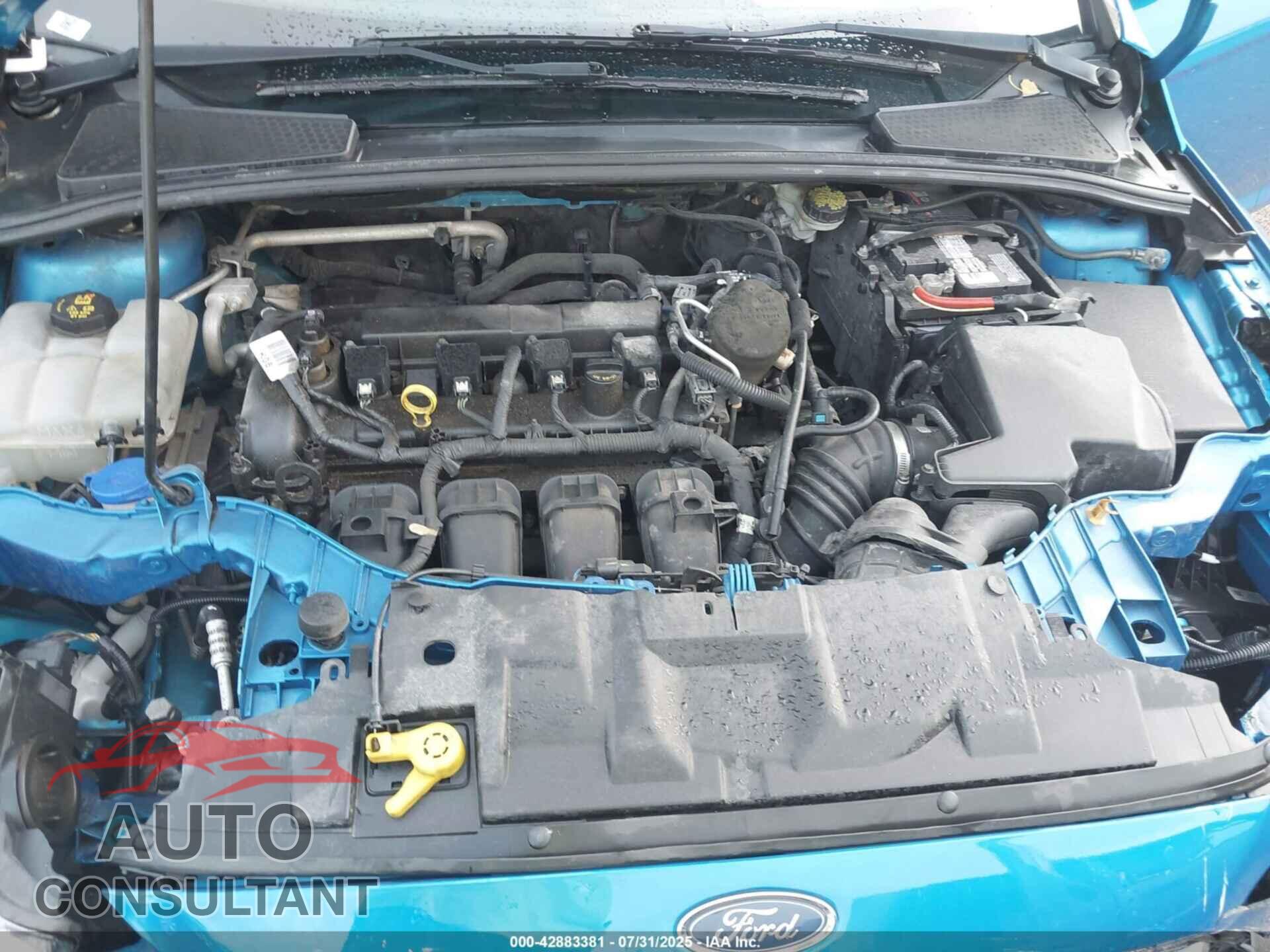 FORD FOCUS 2015 - 1FADP3N25FL367286