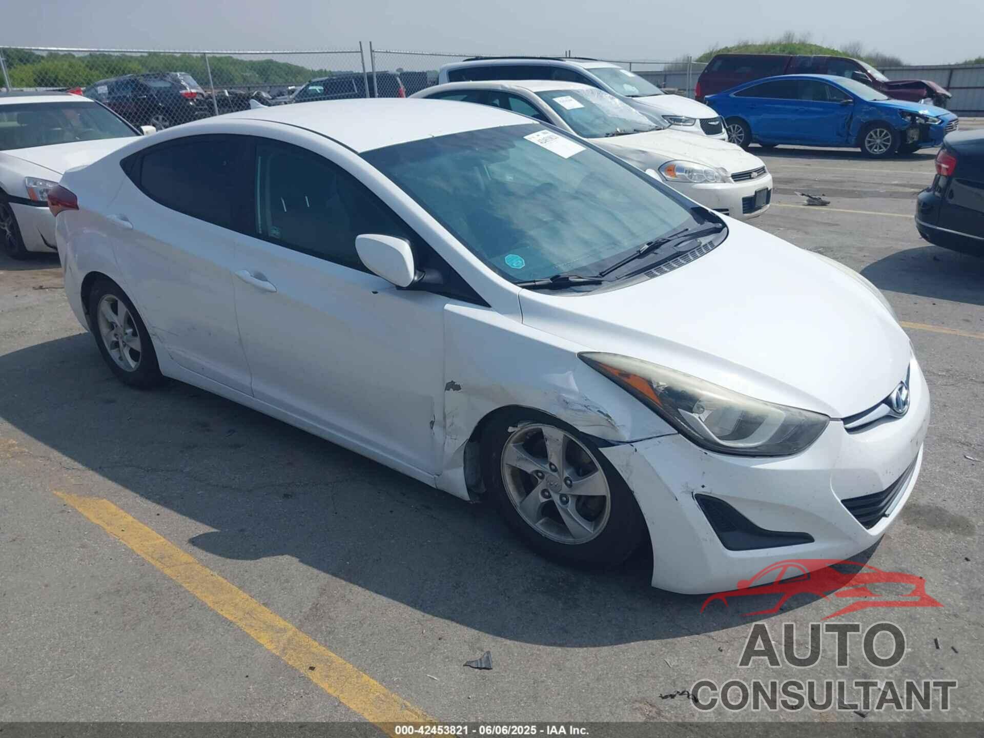HYUNDAI ELANTRA 2015 - 5NPDH4AE7FH649754