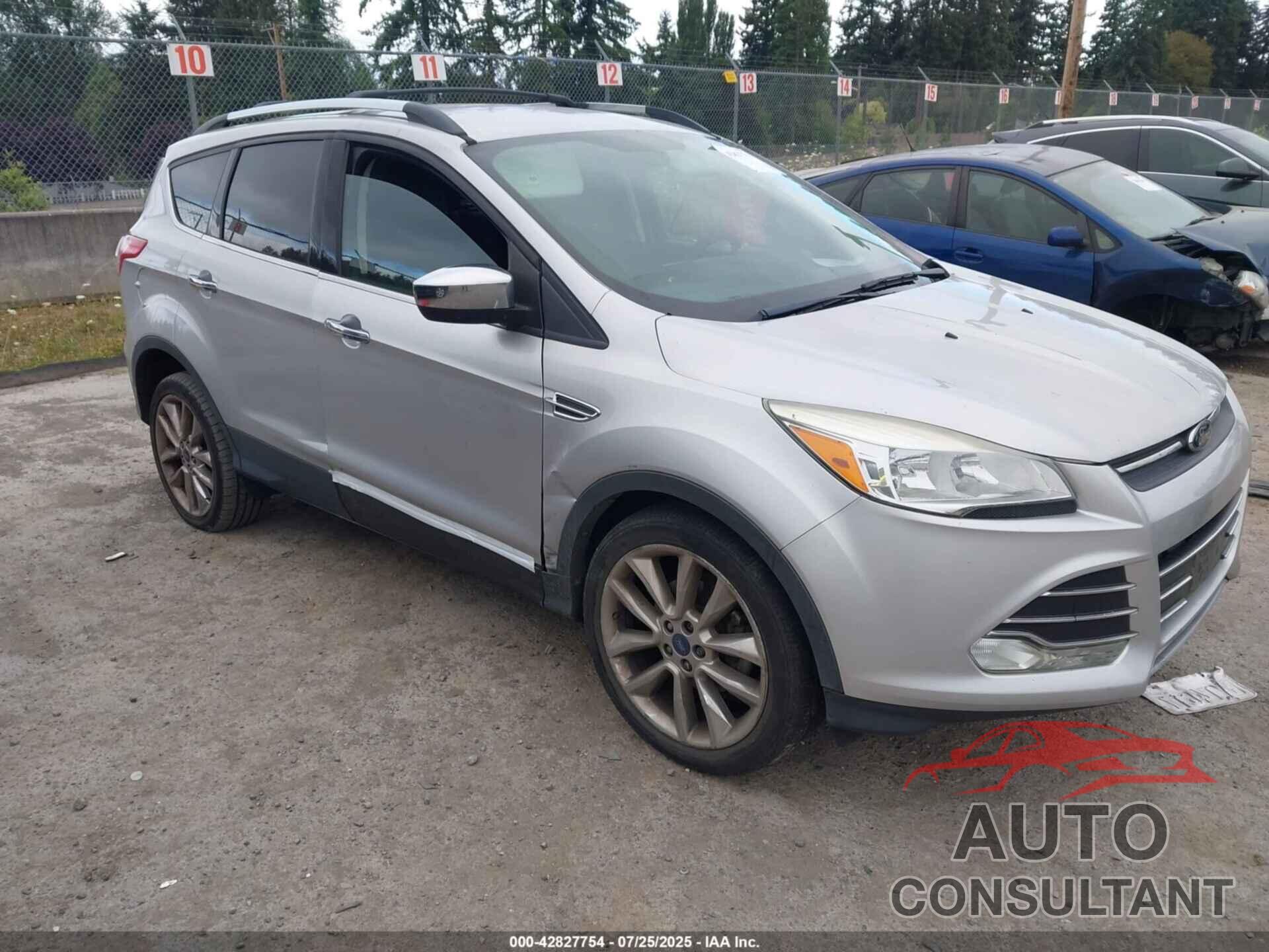 FORD ESCAPE 2014 - 1FMCU0GX7EUD25339