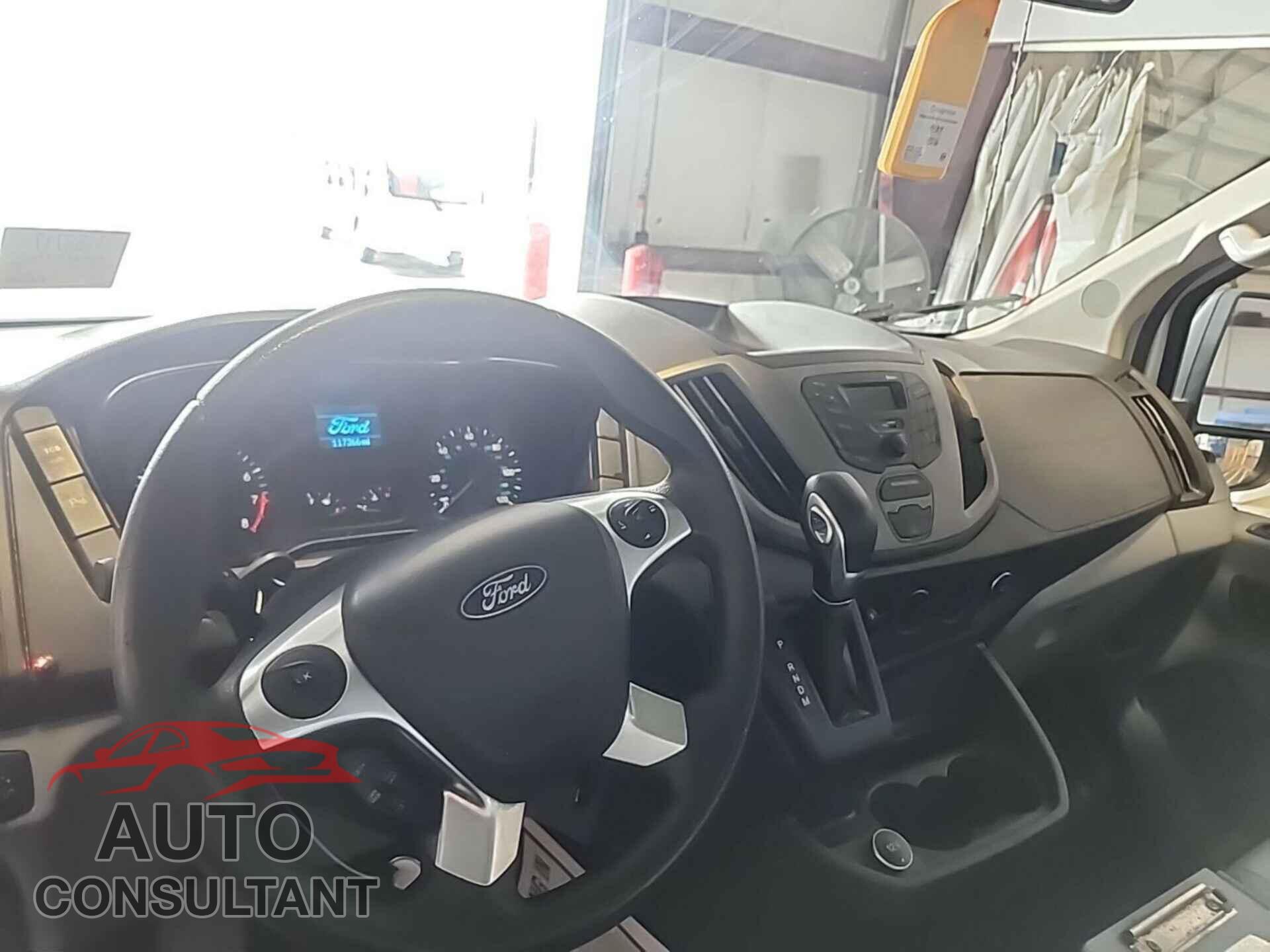 FORD TRANSIT 2018 - 1FTYE1YM1JKB52182