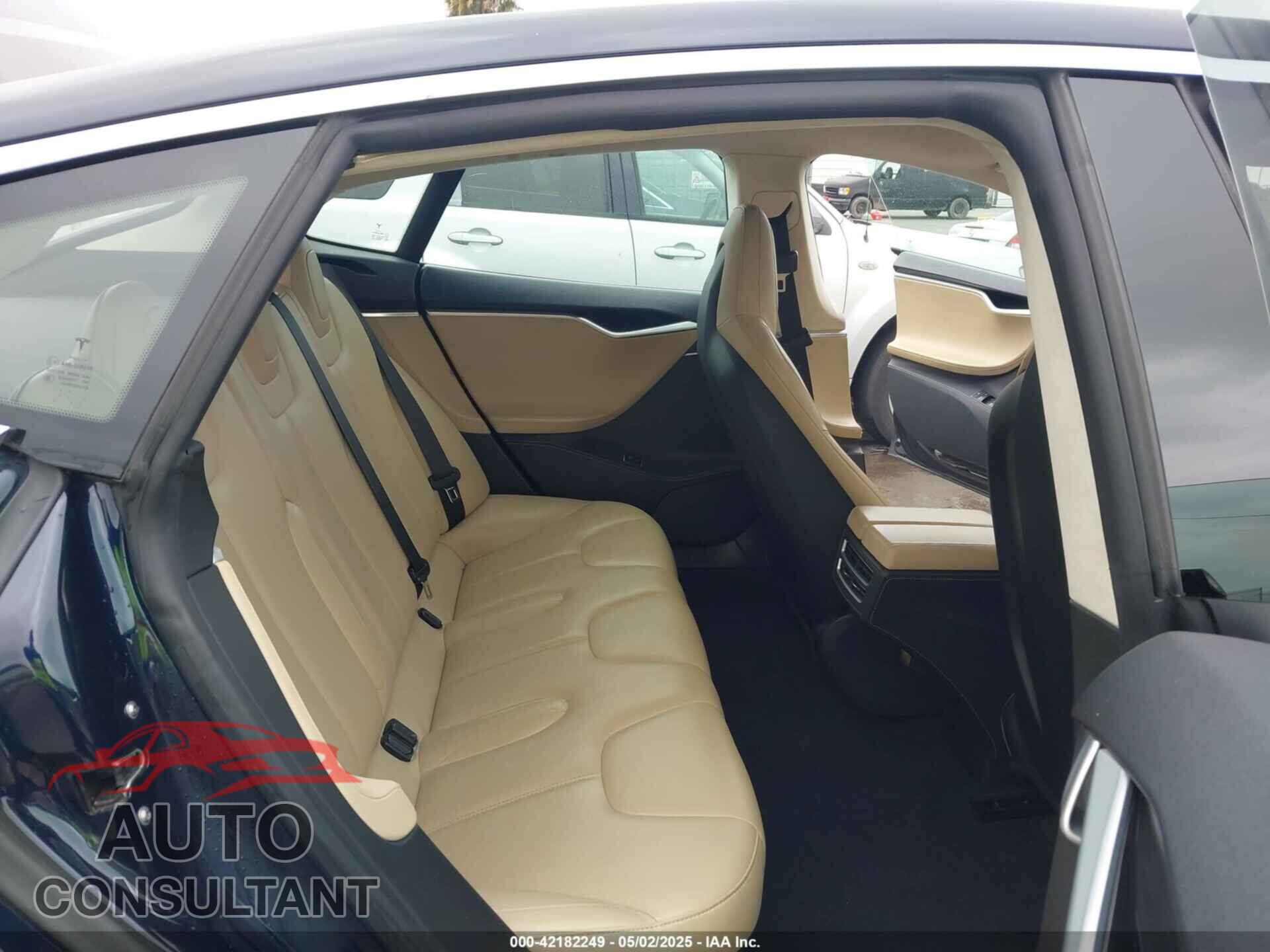 TESLA MODEL S 2014 - 5YJSA1H10EFP30234