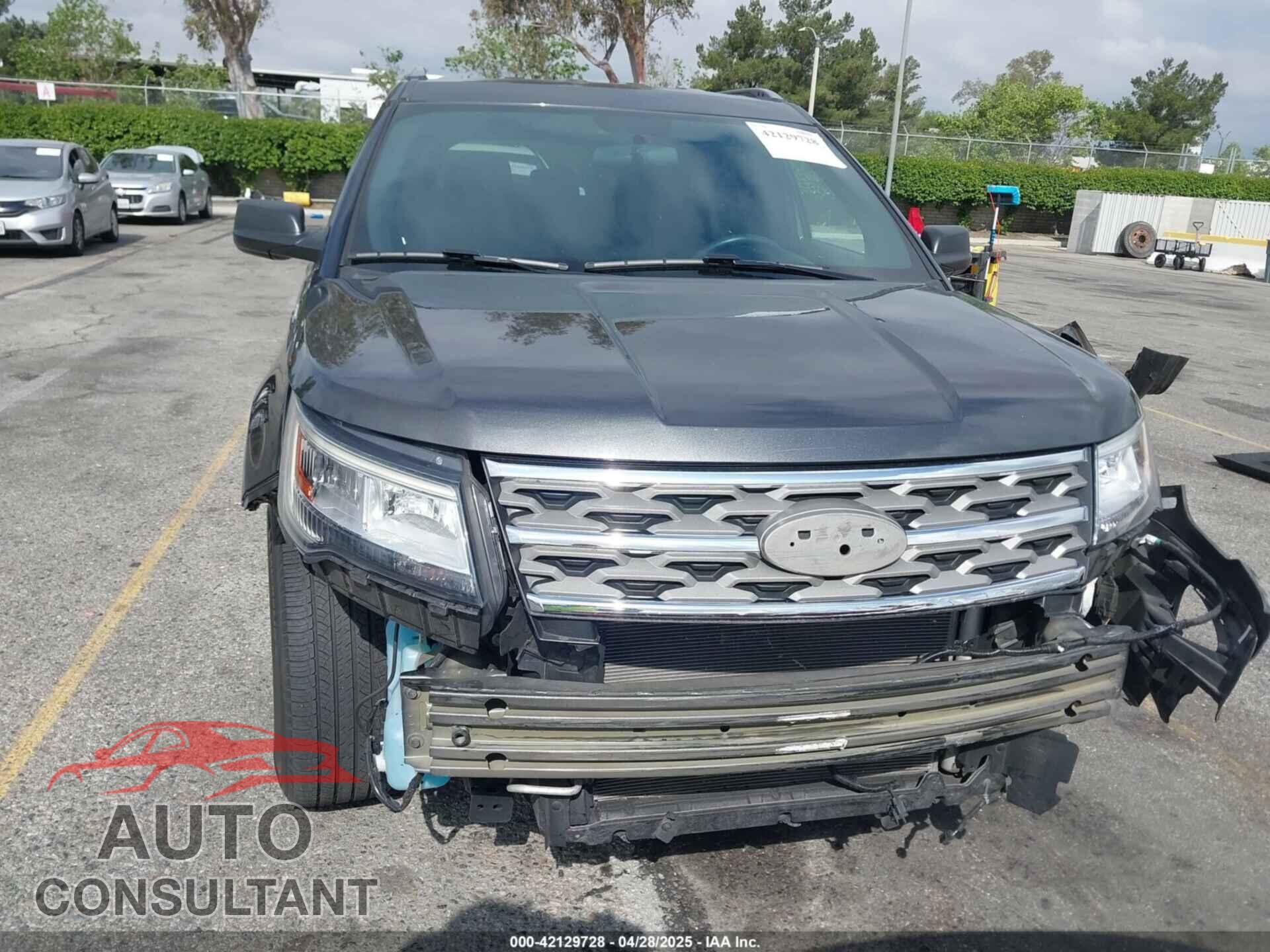 FORD EXPLORER 2018 - 1FM5K7D82JGB56585