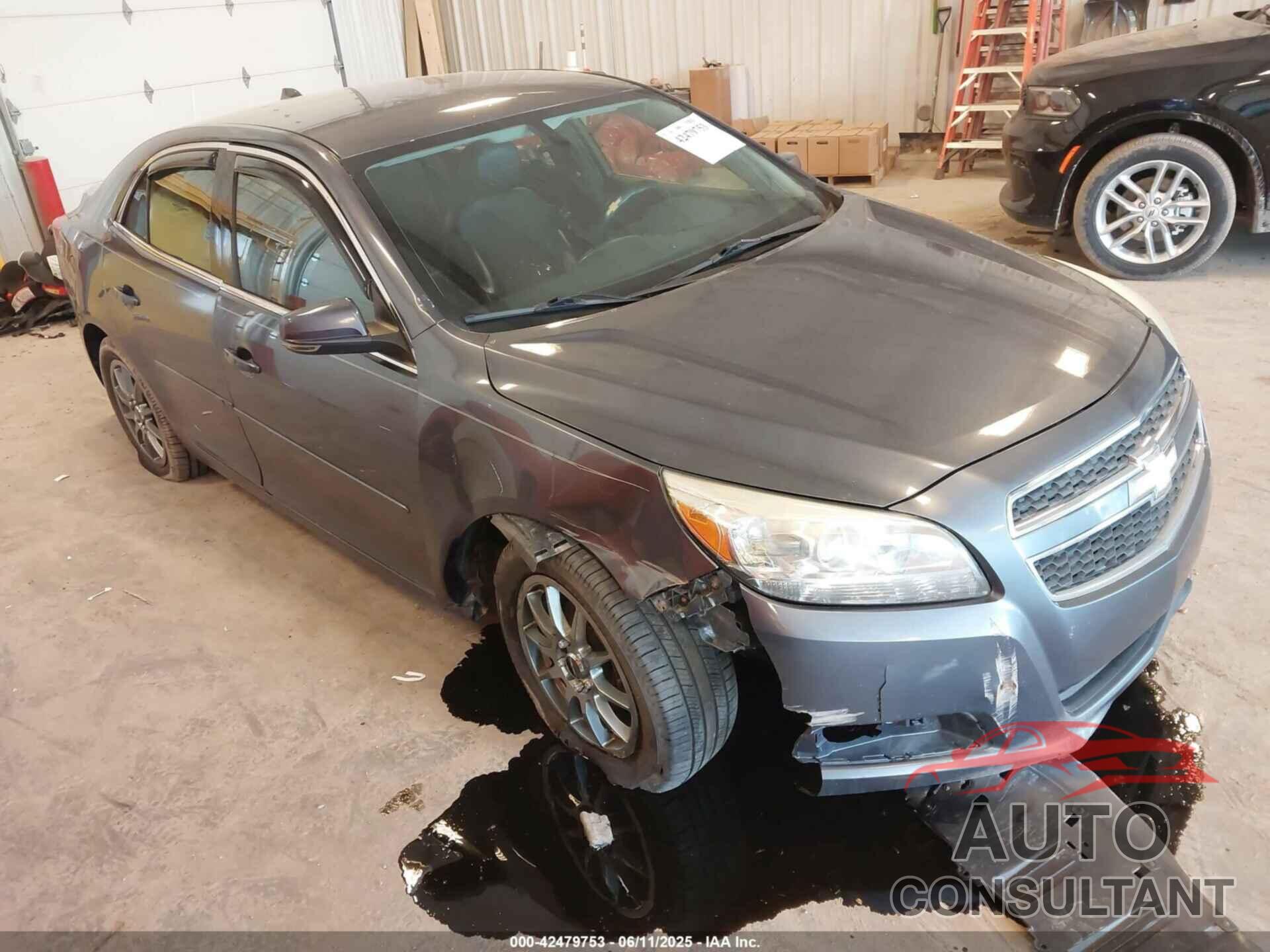 CHEVROLET MALIBU 2013 - 1G11C5SA4DF275106