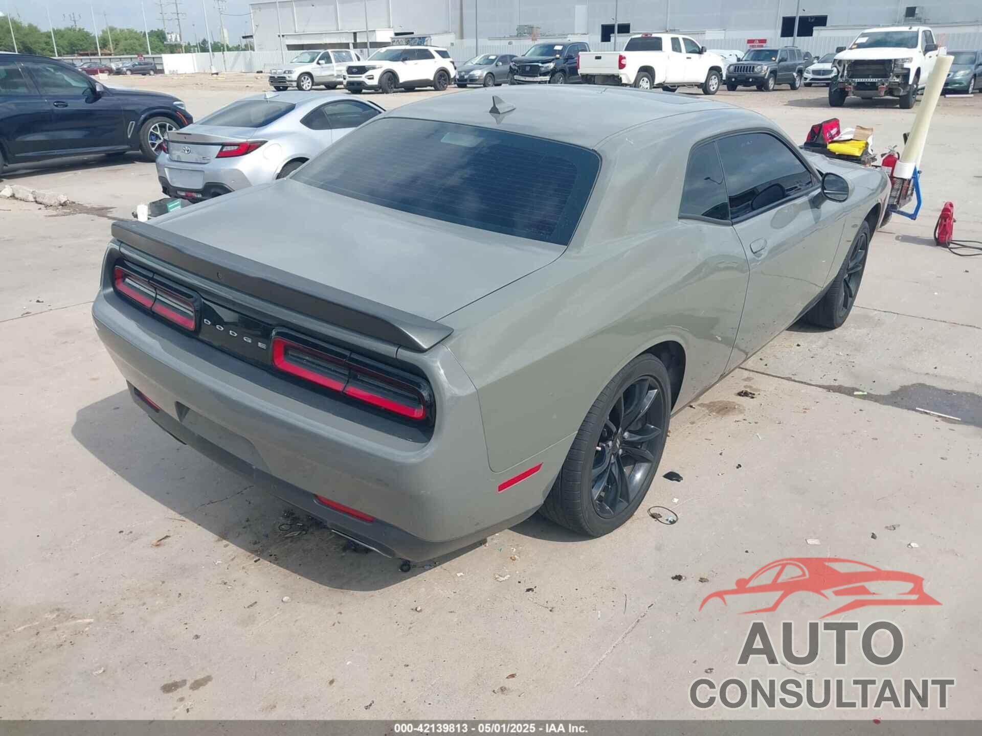 DODGE CHALLENGER 2018 - 2C3CDZAG8JH110801