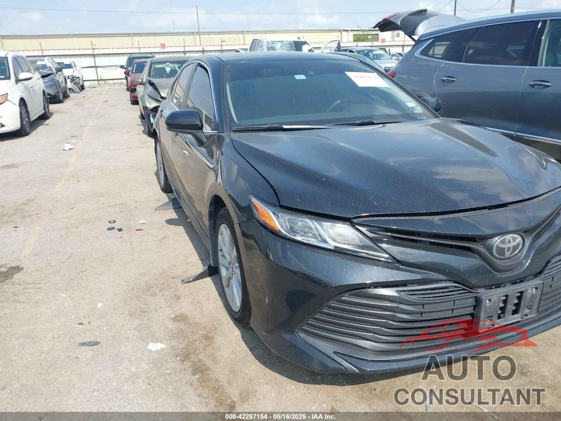 TOYOTA CAMRY 2020 - 4T1C11AK2LU873340
