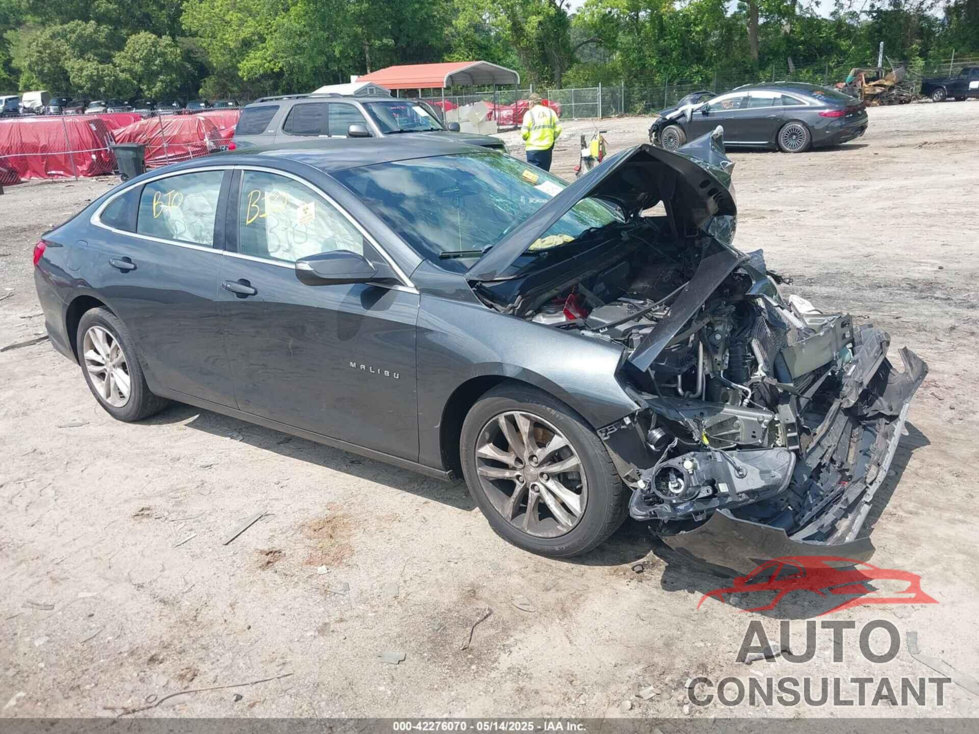 CHEVROLET MALIBU 2016 - 1G1ZE5STXGF318771