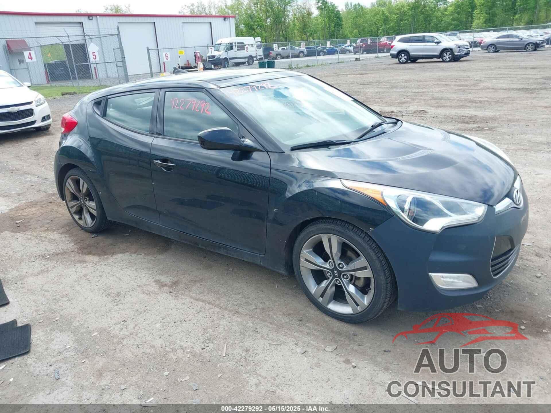 HYUNDAI VELOSTER 2013 - KMHTC6AD5DU084996