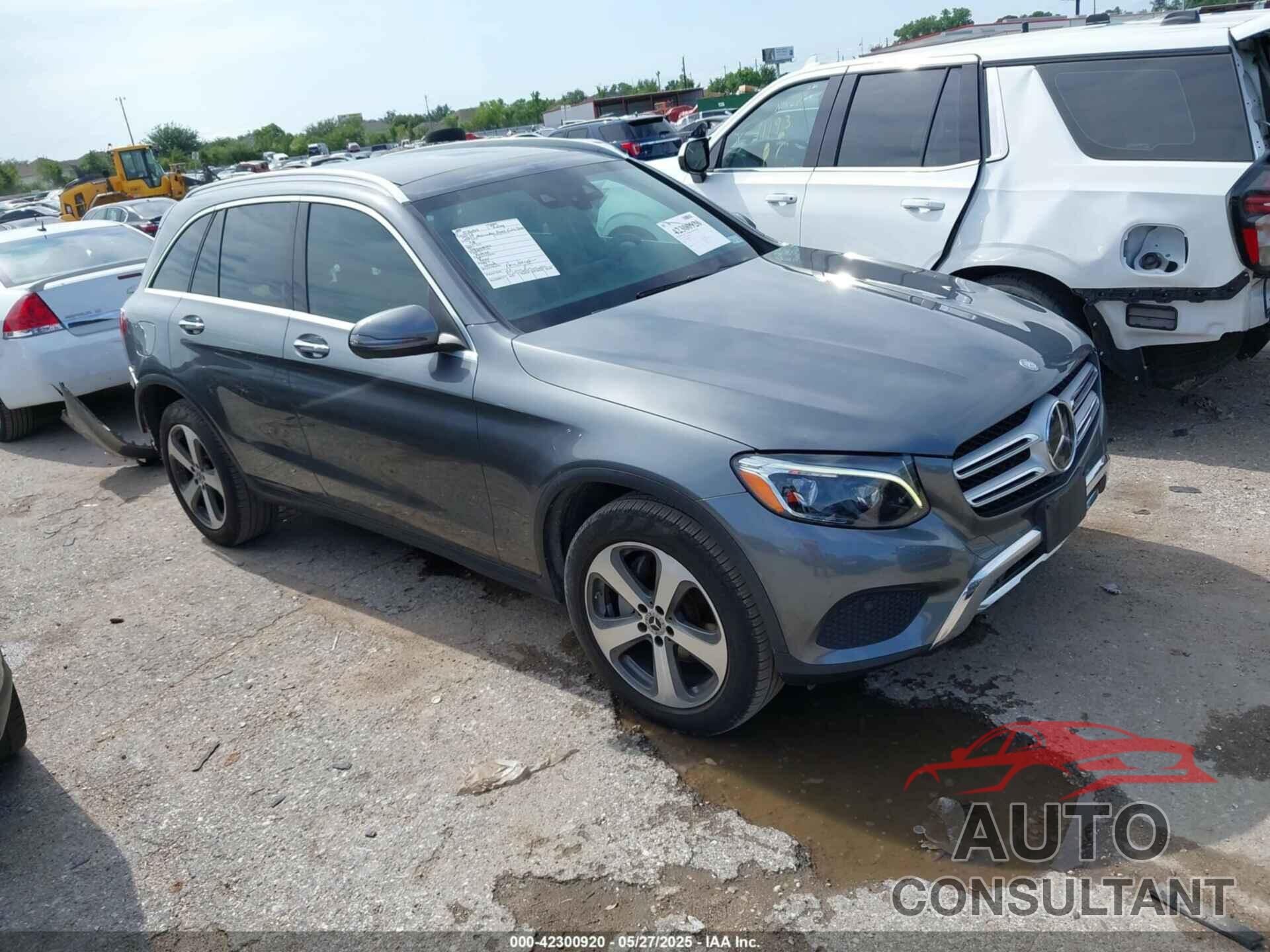 MERCEDES-BENZ GLC 300 2017 - WDC0G4JB9HF261567