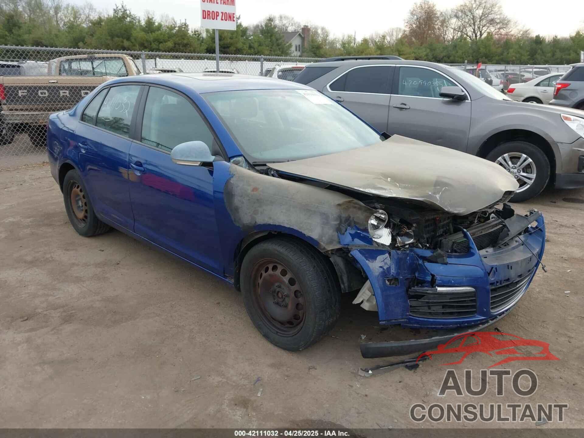 VOLKSWAGEN JETTA 2009 - 3VWHM71K19M130148