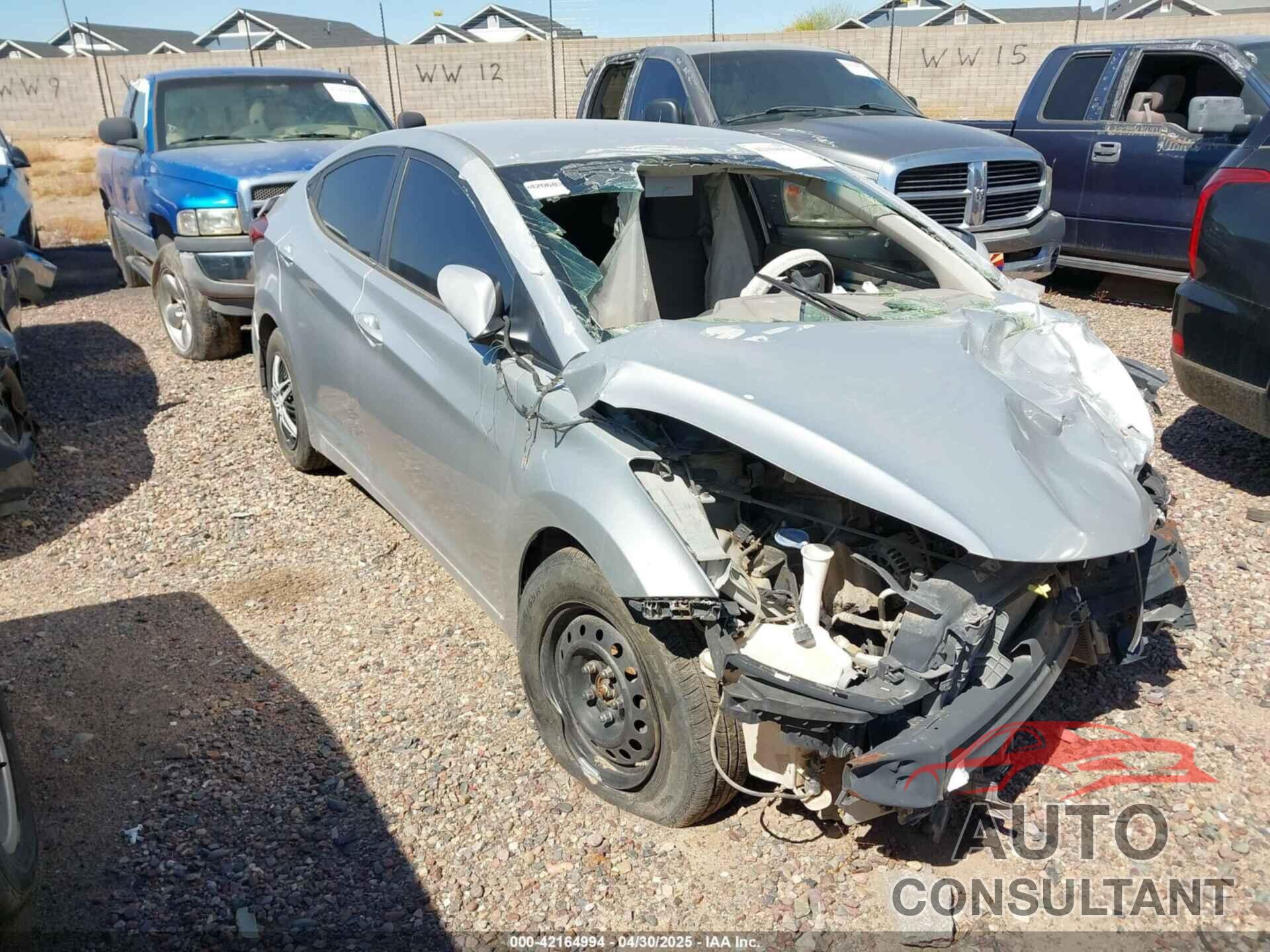 HYUNDAI ELANTRA 2016 - 5NPDH4AE4GH766676