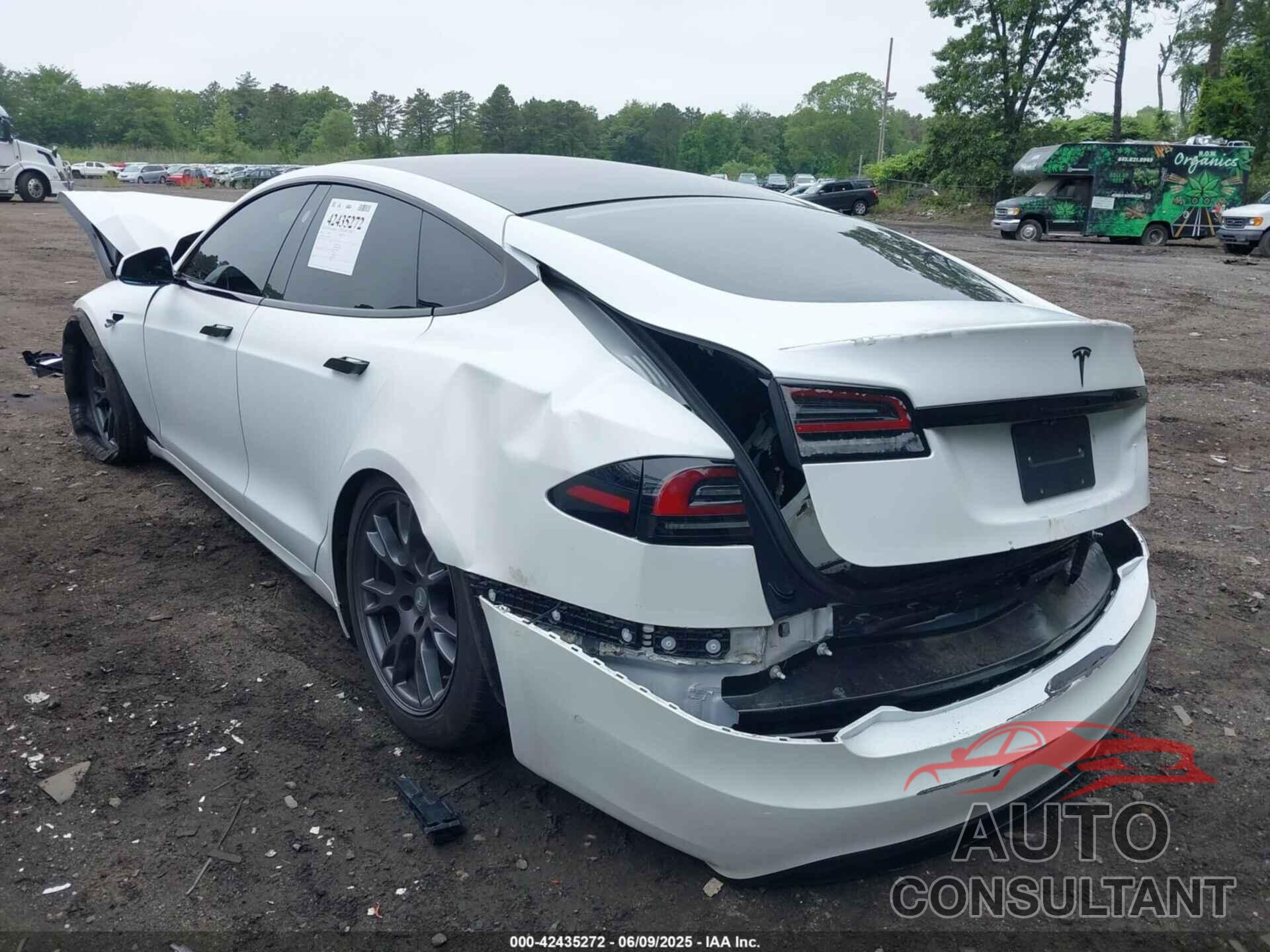 TESLA MODEL S 2022 - 5YJSA1E62NF487719