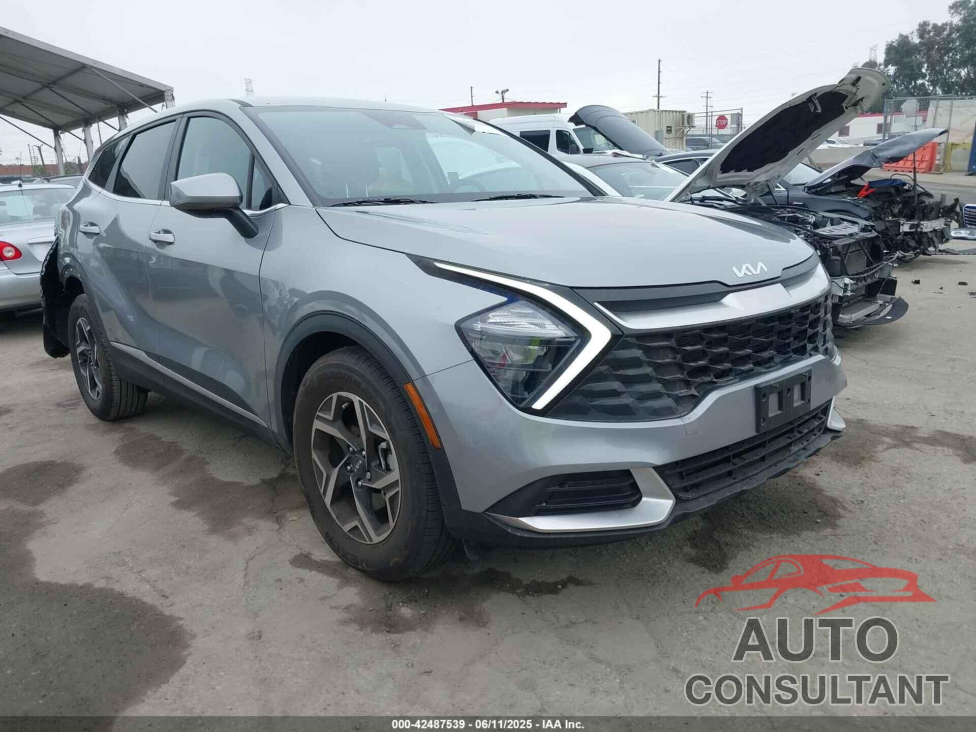 KIA SPORTAGE 2023 - KNDPU3AF6P7196597