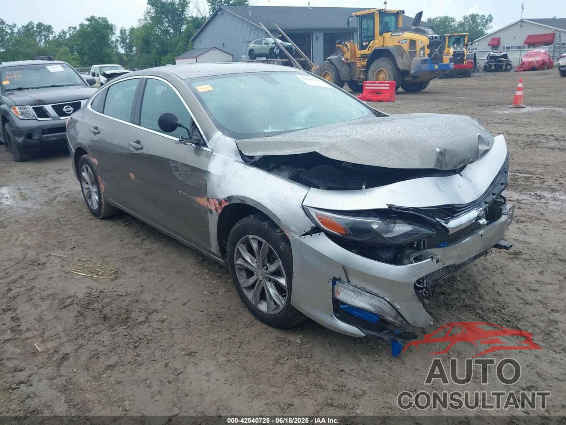 CHEVROLET MALIBU 2020 - 1G1ZD5STXLF016118