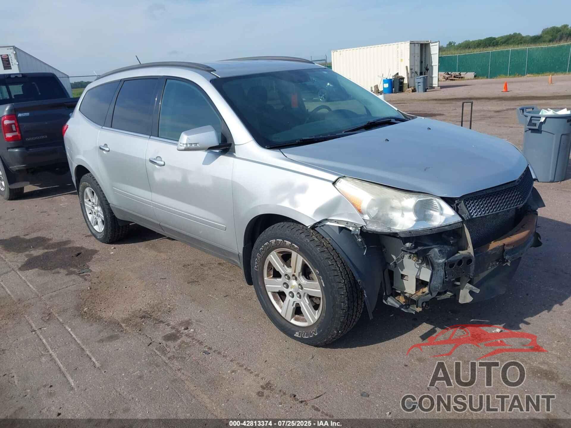 CHEVROLET TRAVERSE 2012 - 1GNKVGED2CJ327181