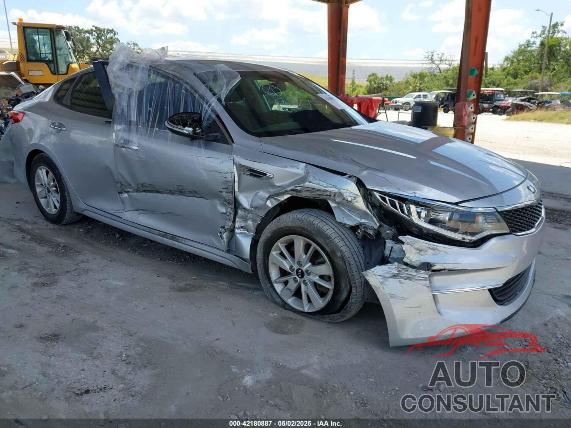 KIA OPTIMA 2016 - 5XXGT4L39GG093127