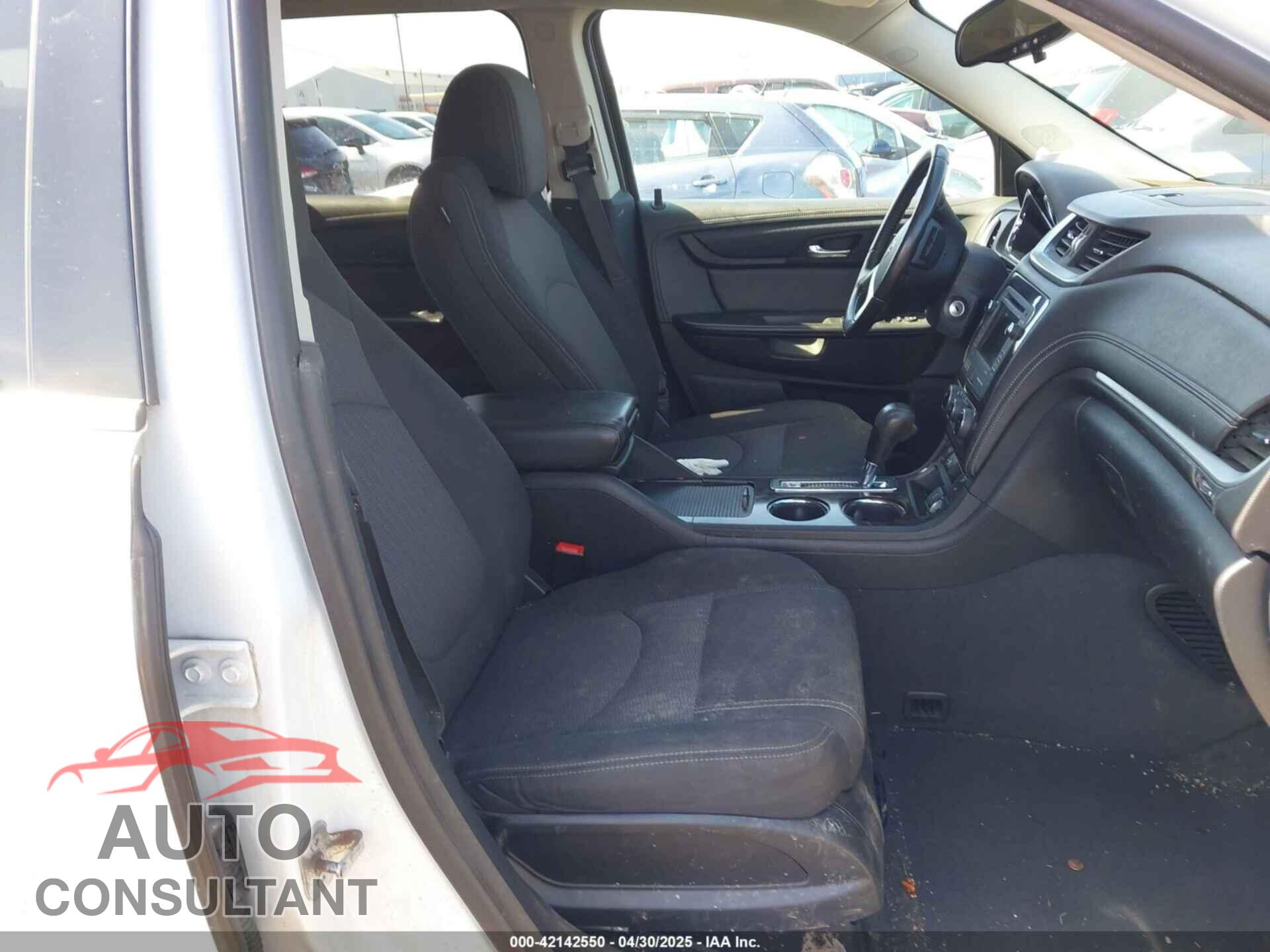CHEVROLET TRAVERSE 2017 - 1GNKVGKD3HJ154847