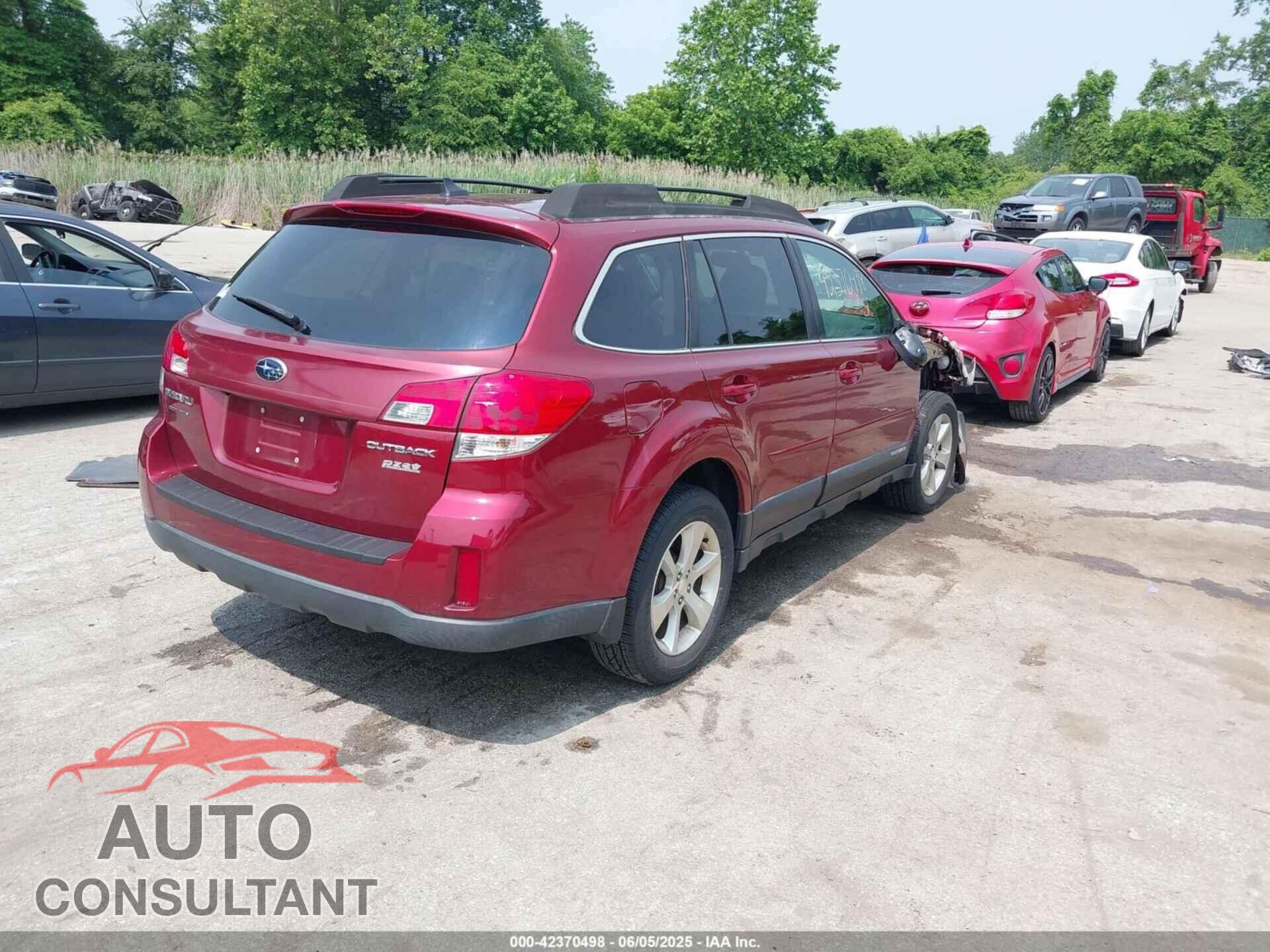 SUBARU OUTBACK 2014 - 4S4BRBNCXE3303012