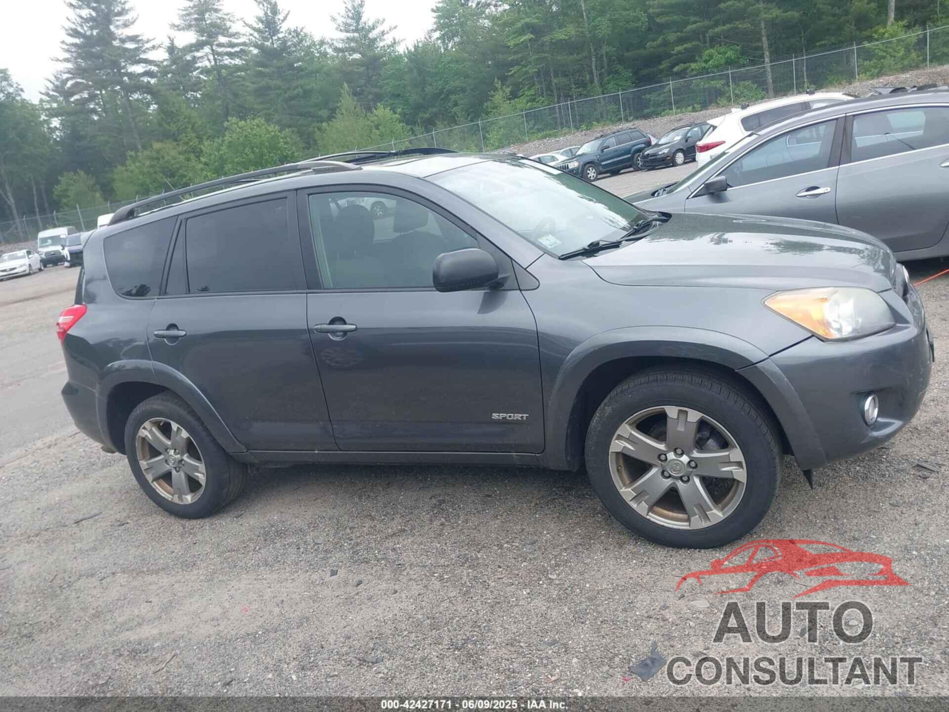 TOYOTA RAV4 2009 - JTMBF32V695006936
