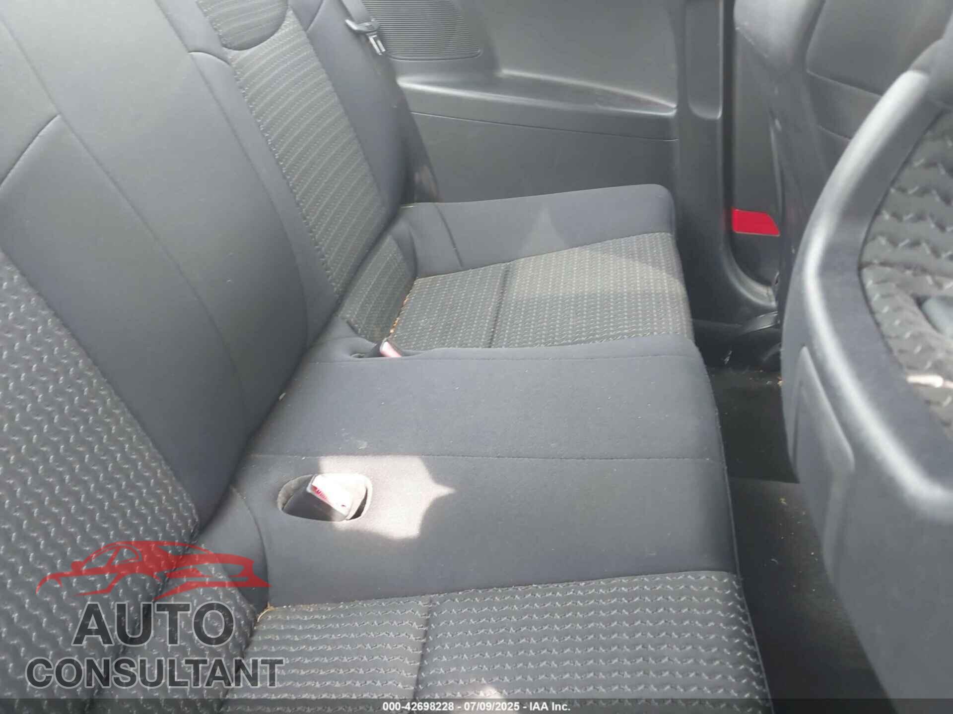 HYUNDAI GENESIS 2012 - KMHHT6KD2CU074610