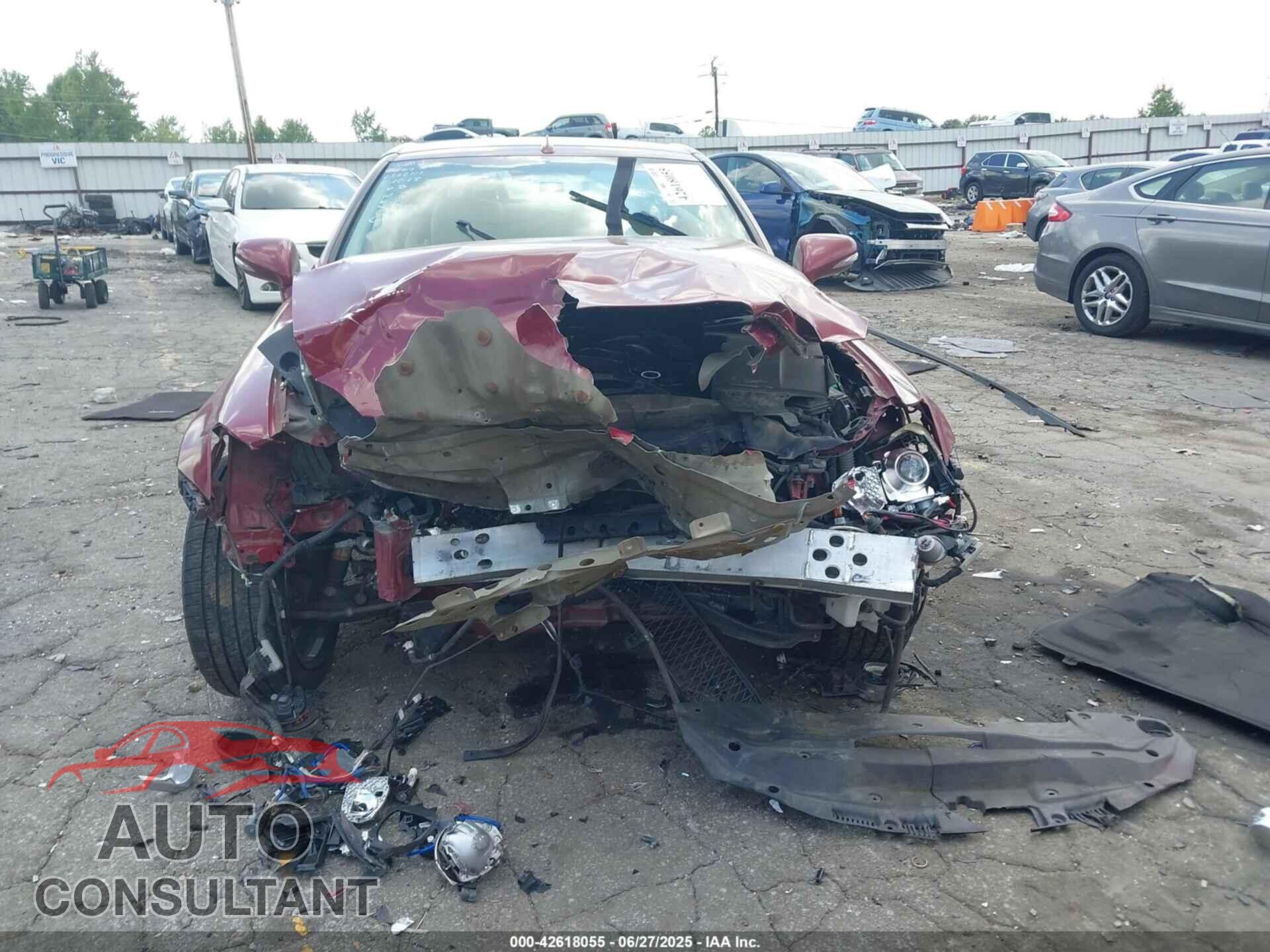 LEXUS IS 250C 2010 - JTHFF2C23A2504919