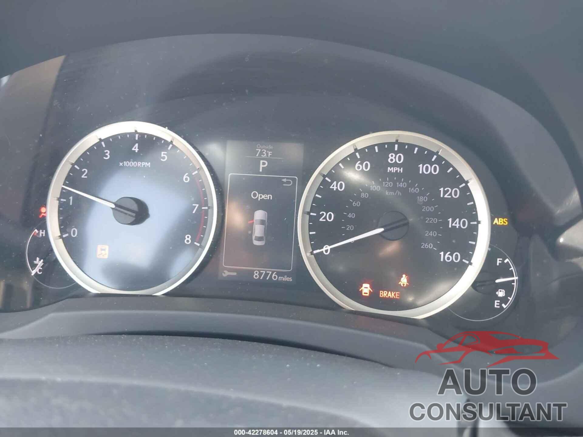 LEXUS IS 200T 2016 - JTHBA1D22G5036596