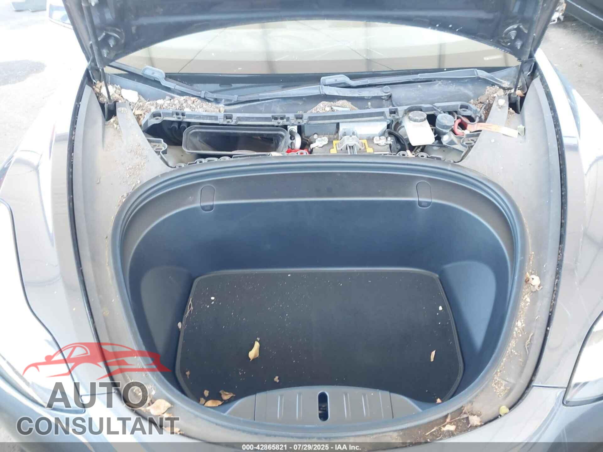 TESLA MODEL 3 2018 - 5YJ3E1EA6JF101553