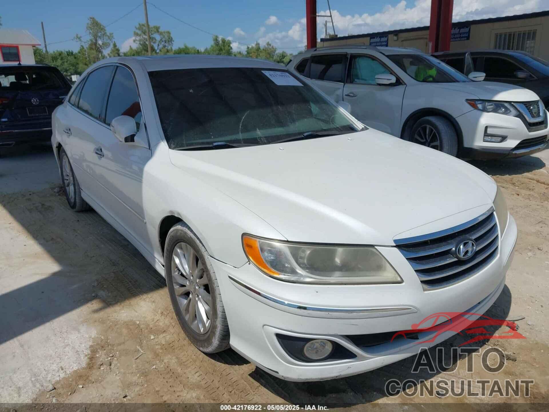 HYUNDAI AZERA 2011 - KMHFC4DF6BA521790