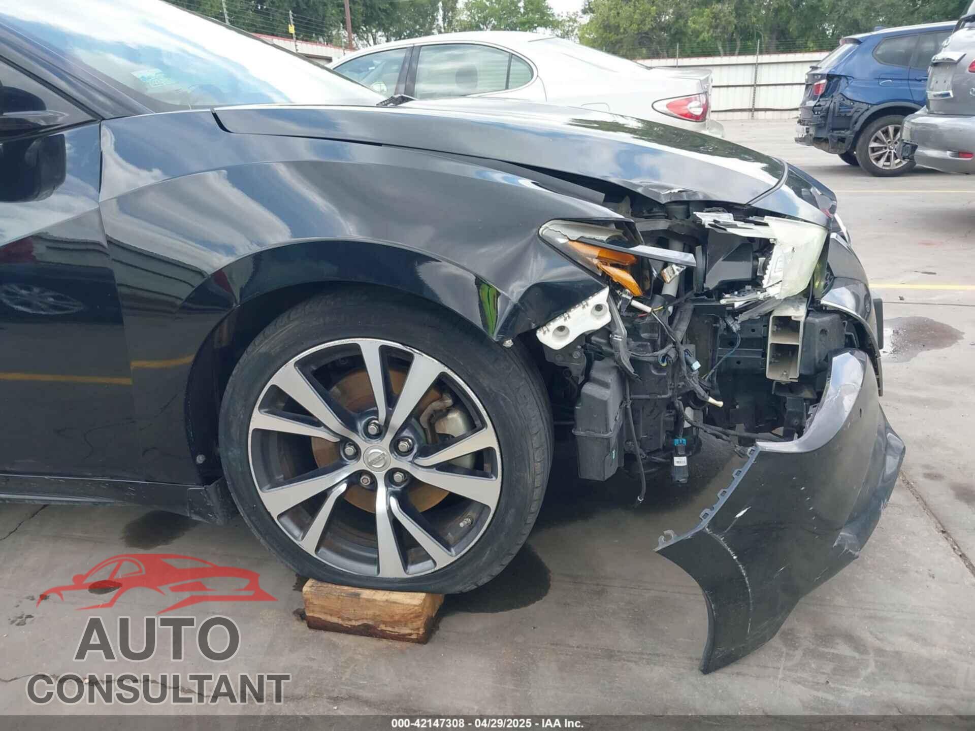 NISSAN MAXIMA 2017 - 1N4AA6AP2HC401856