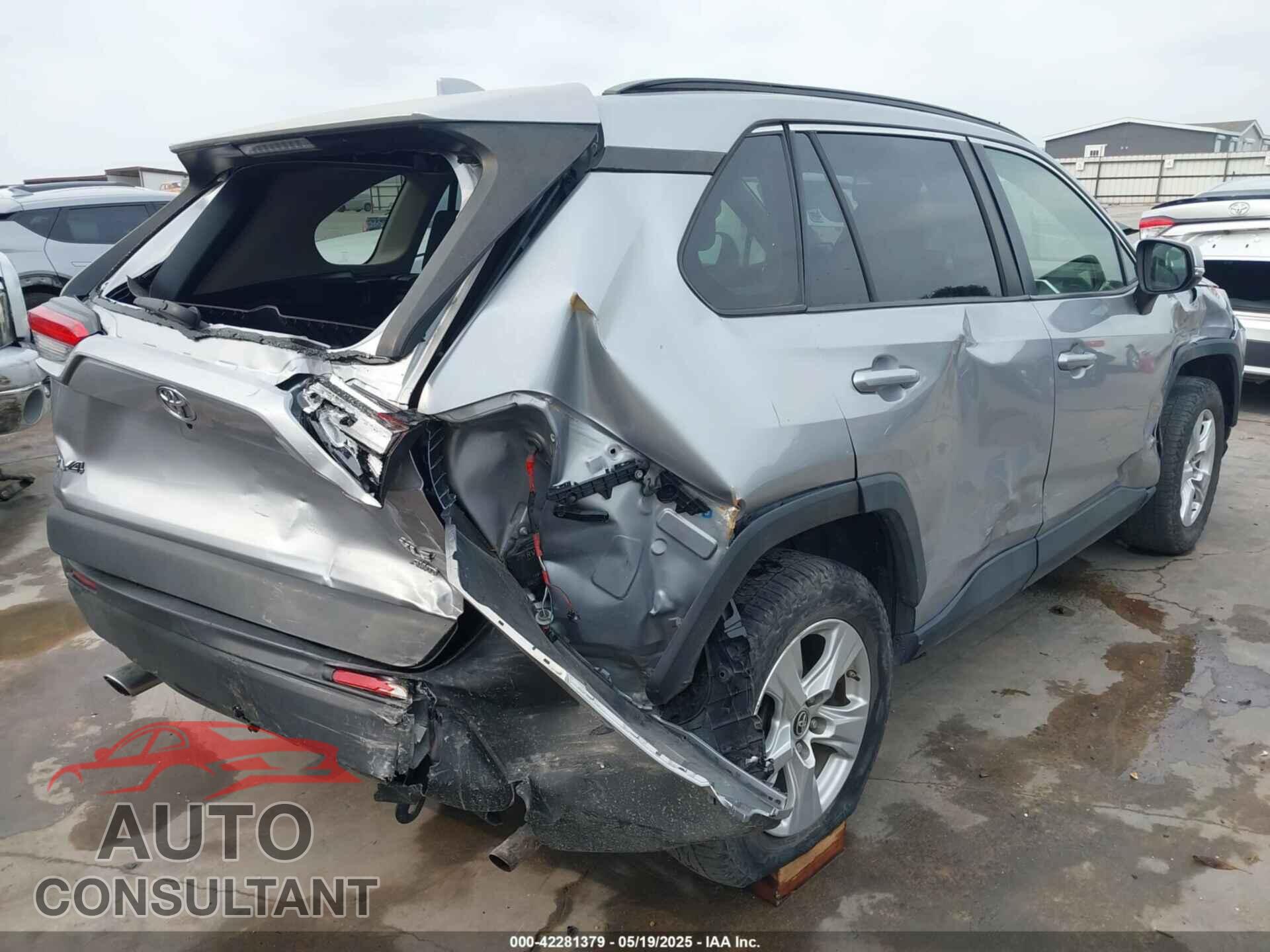 TOYOTA RAV4 2019 - JTMP1RFV9KD506103