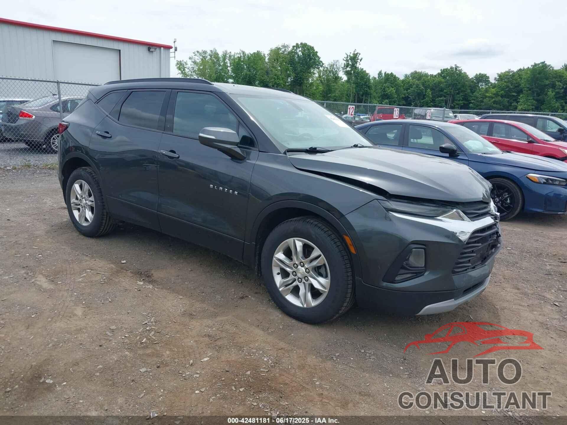 CHEVROLET BLAZER 2020 - 3GNKBHRS6LS629000