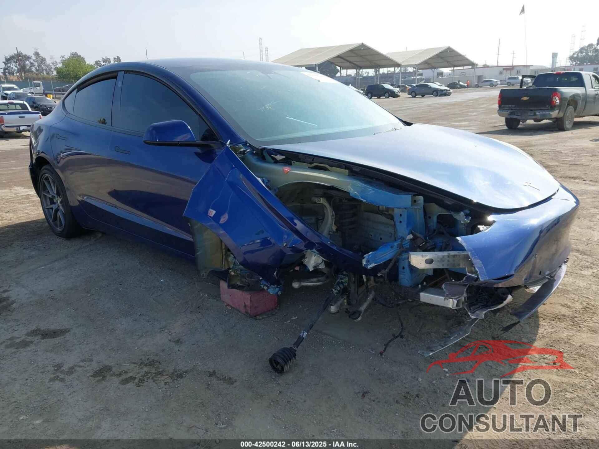 TESLA MODEL 3 2022 - 5YJ3E1EB1NF189698