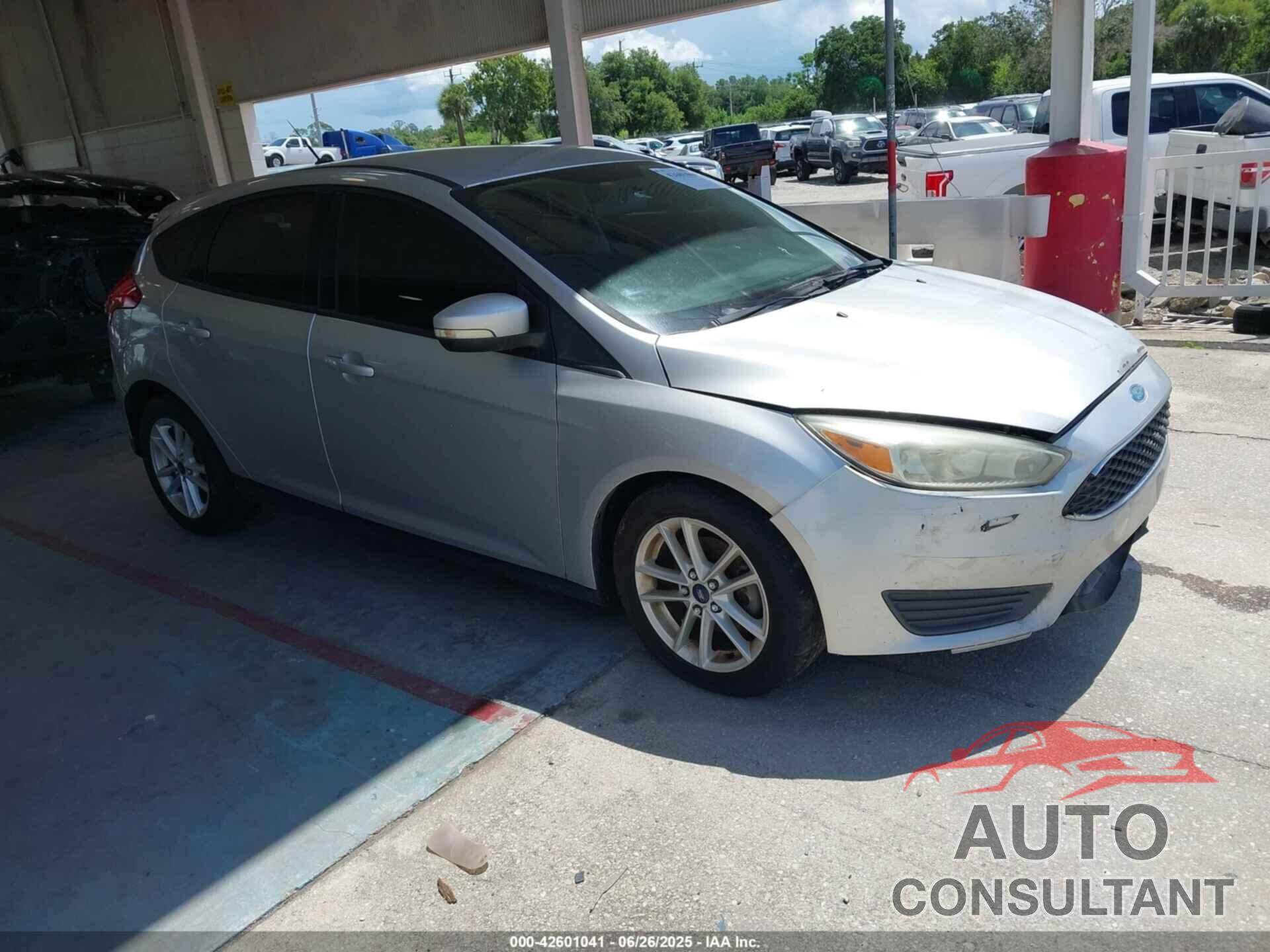 FORD FOCUS 2015 - 1FADP3K26FL325410