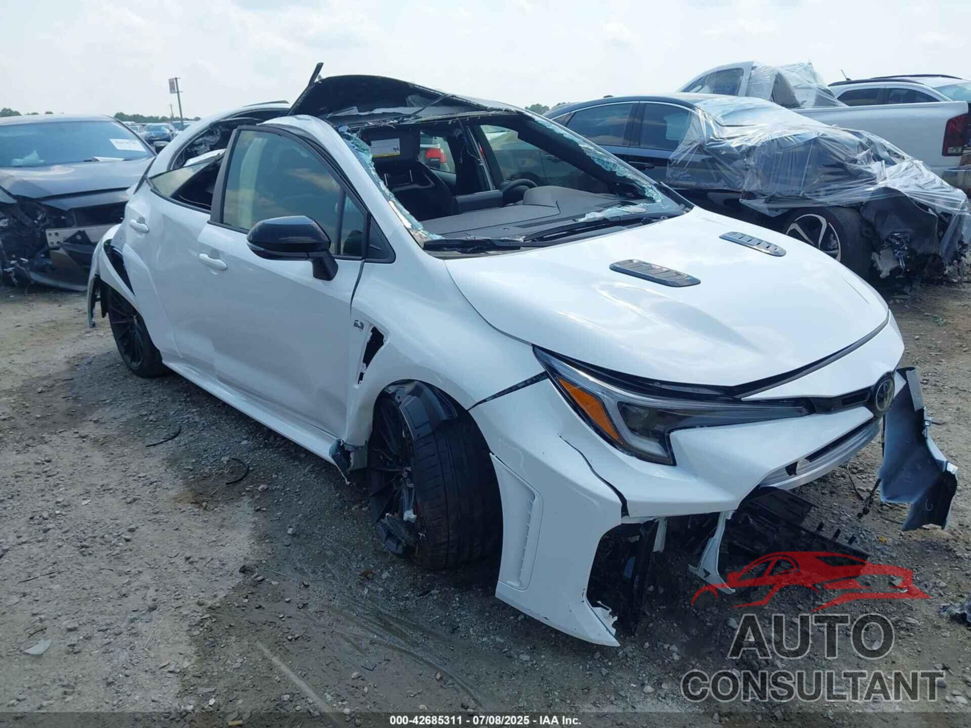 TOYOTA GR COROLLA 2025 - JTNABAAE6SA019823
